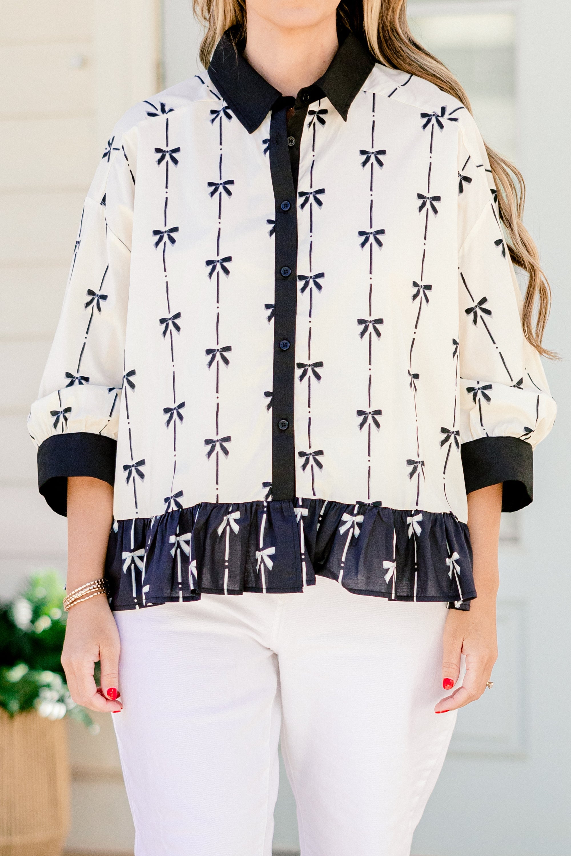 Feel Free Top, Black Bow