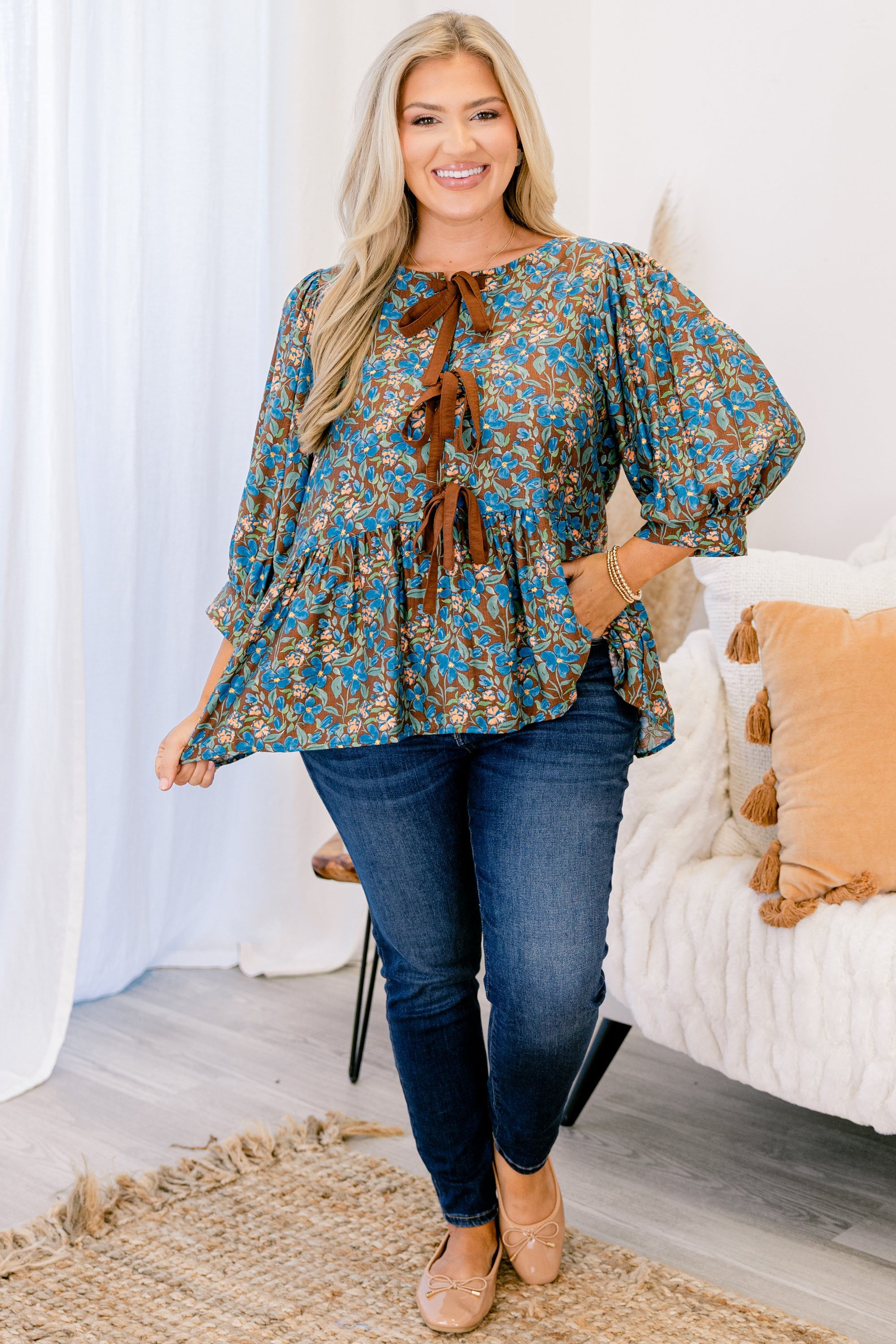 A Whole New Perspective Top, Brown Floral