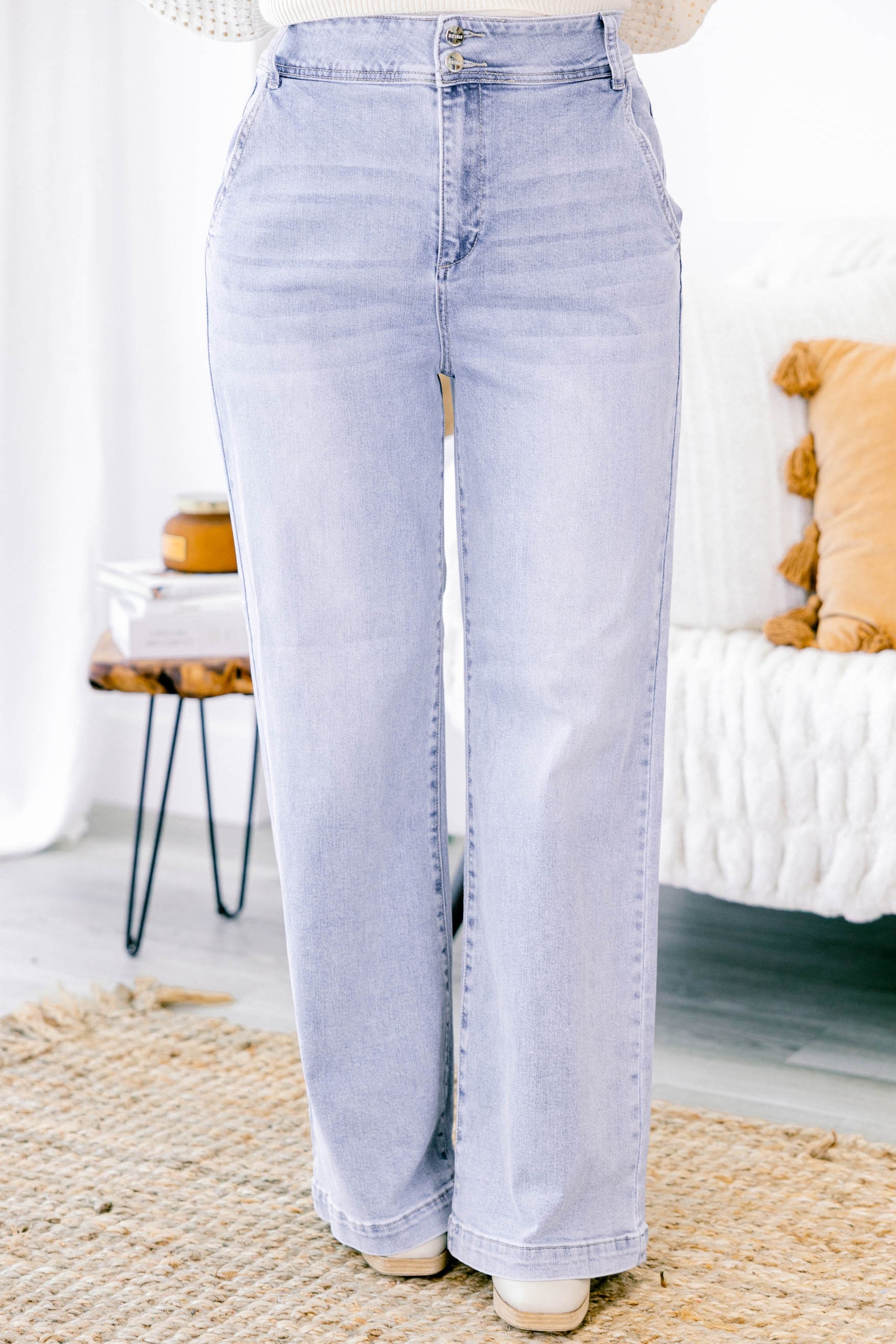 Ain't Worth It Jeans, Light