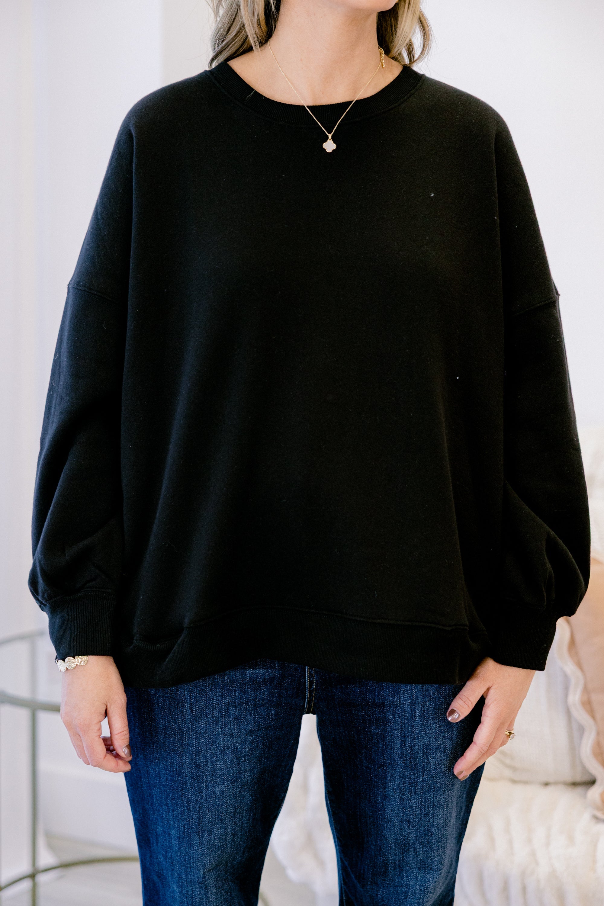 All I Hear About Pullover, Black