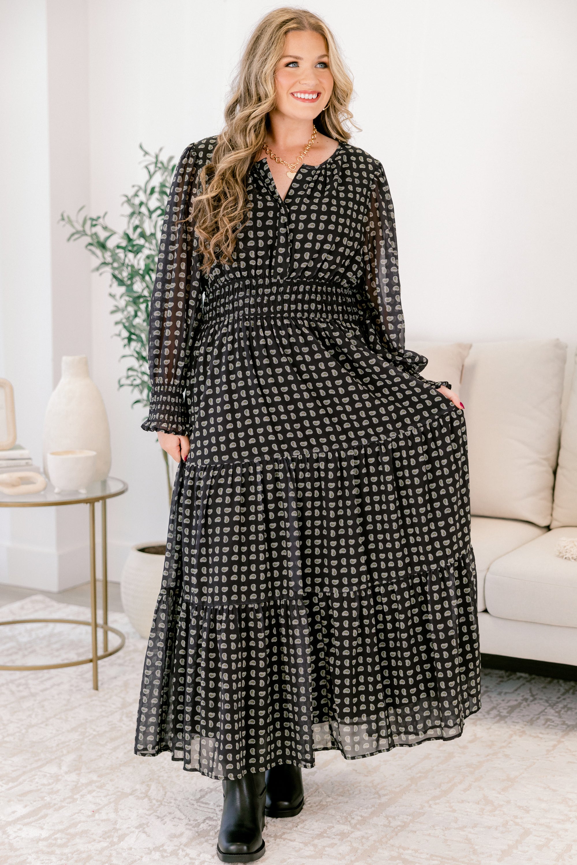 As Simple As That Dress, Black