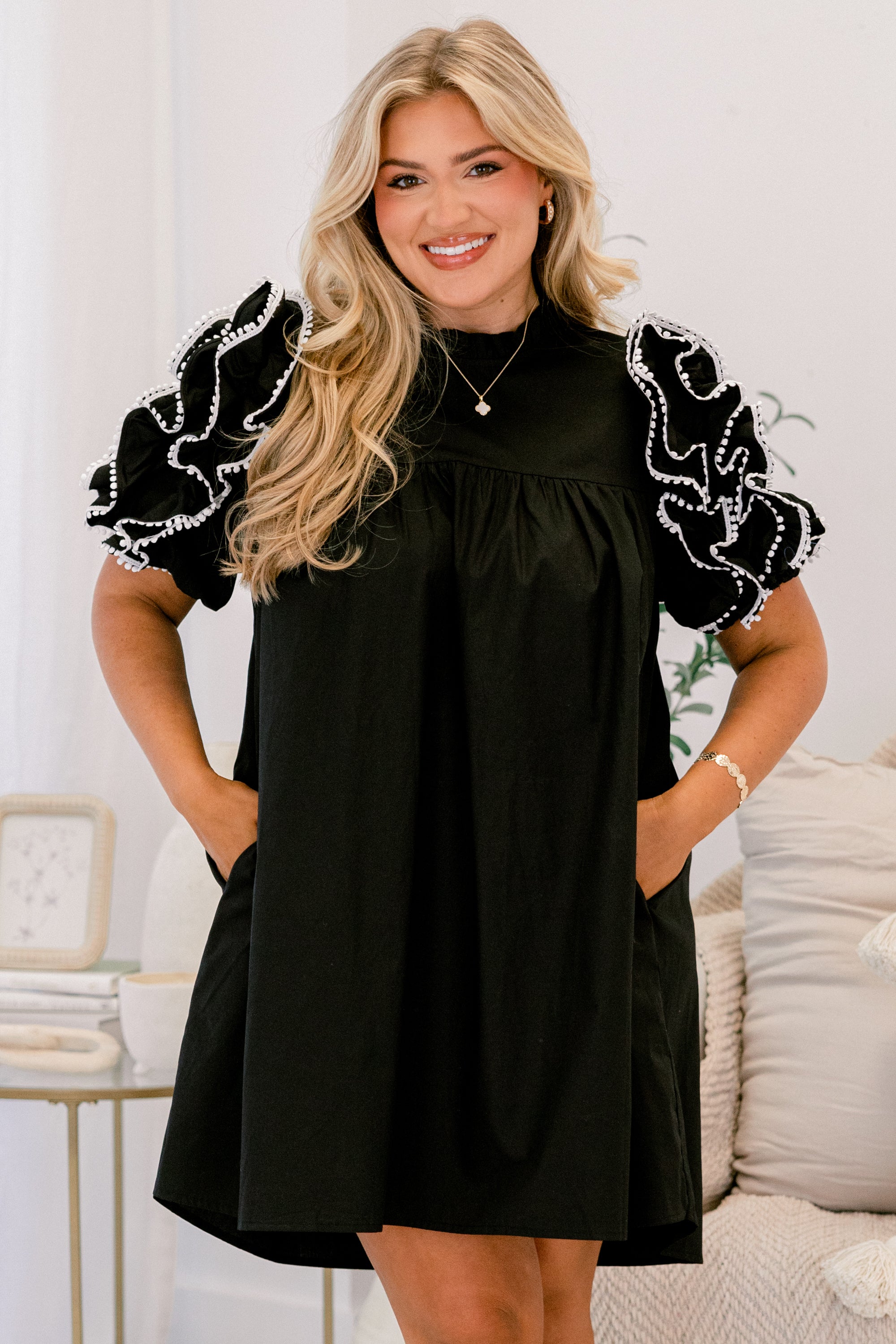 Between Me And You Dress, Black