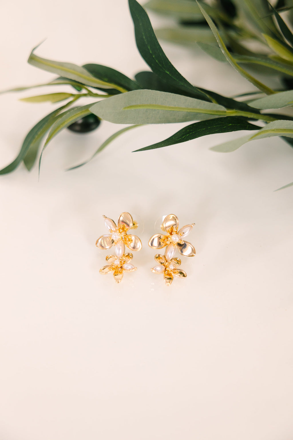 Blushing Meadow Earrings, Gold