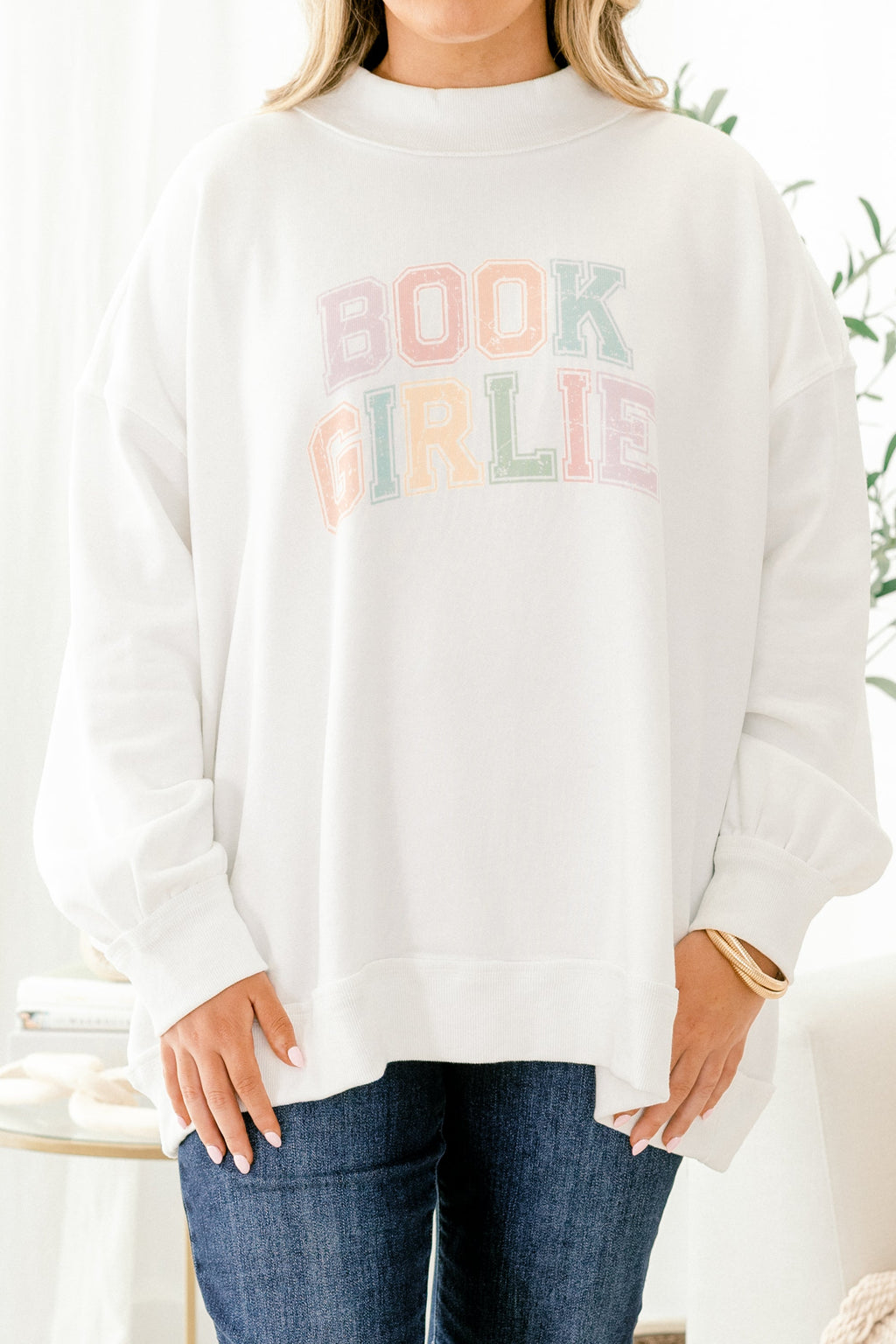 Book Girlie Mock Neck Pullover, Ivory