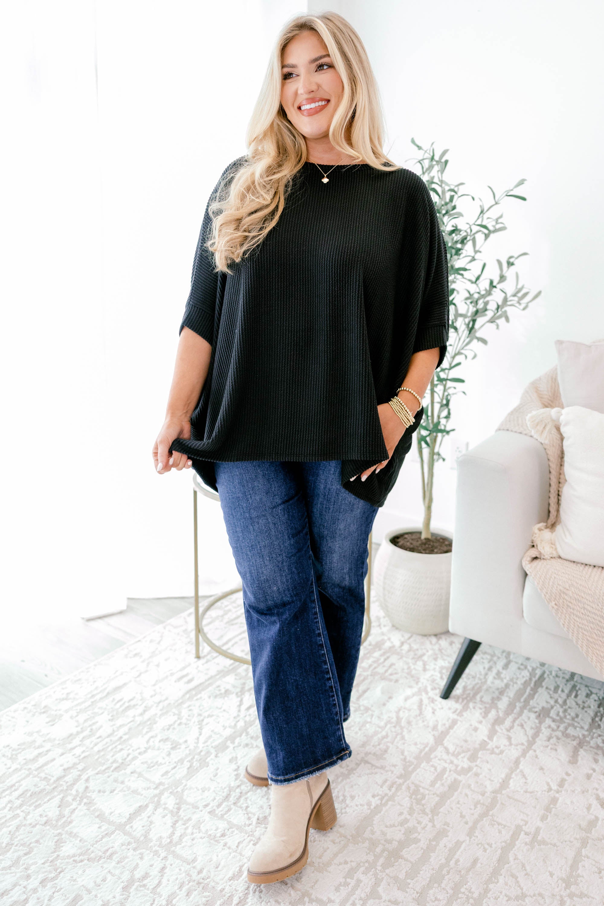 Busy And Bold Top, Black