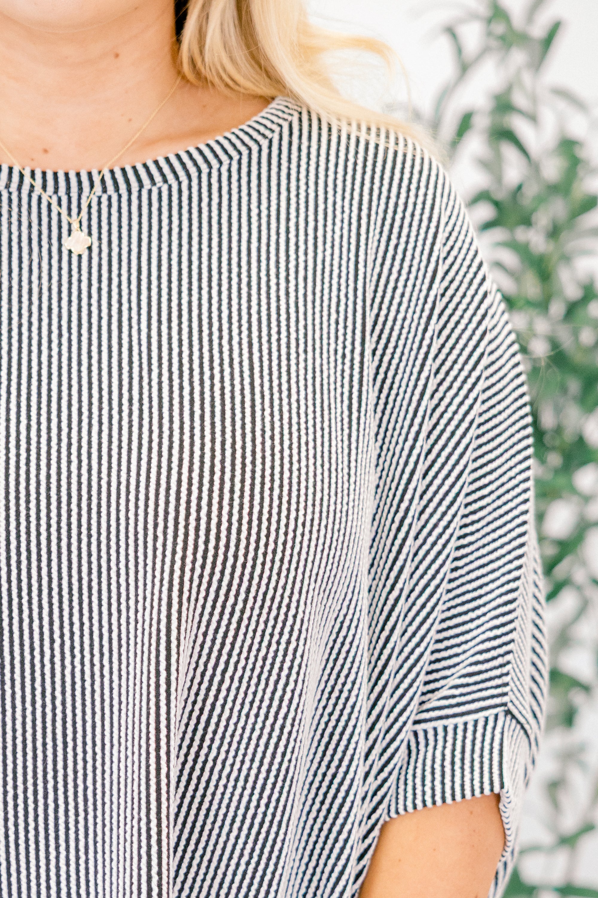 Busy And Bold Top, Black/White