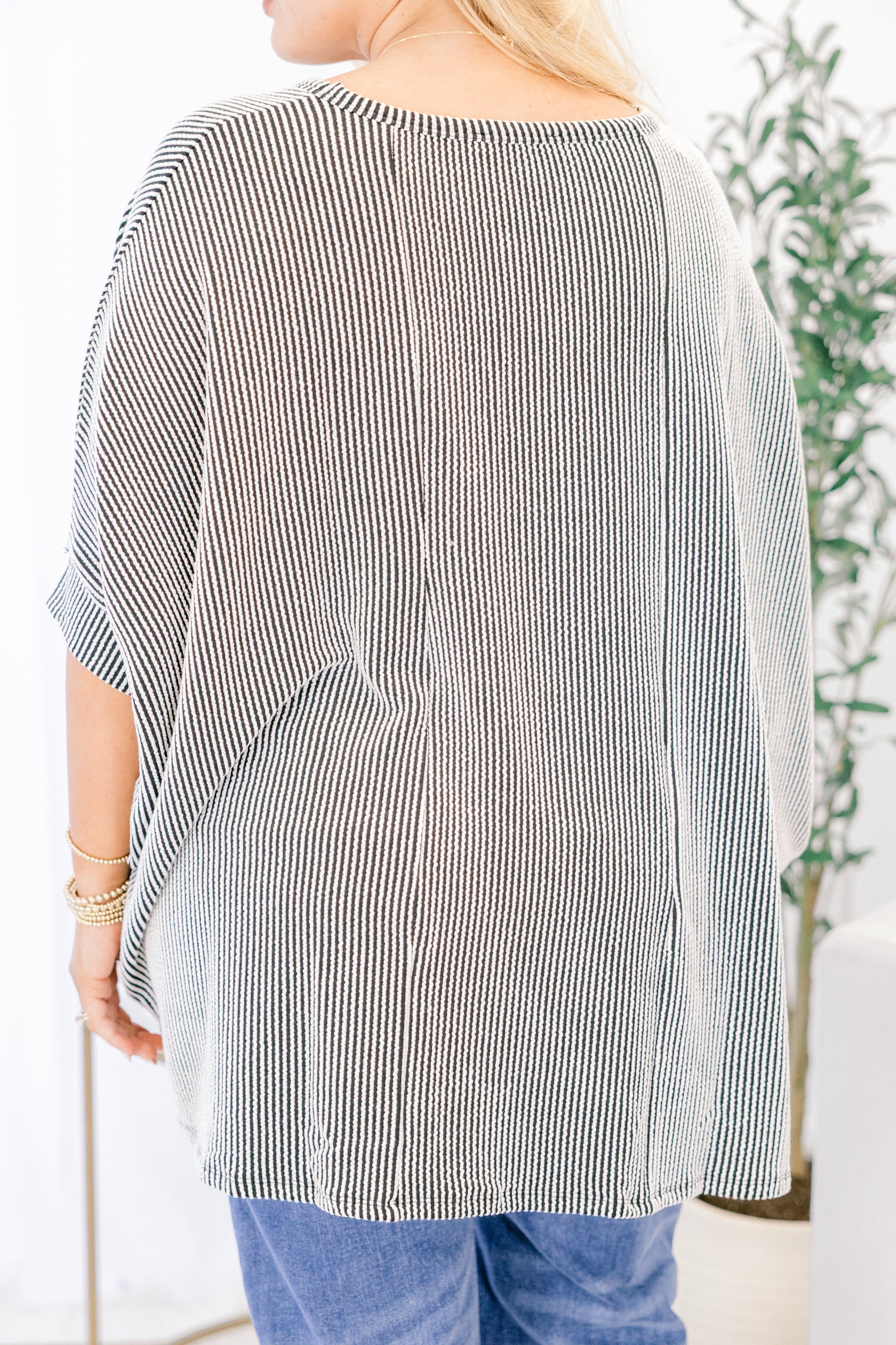 Busy And Bold Top, Black/White