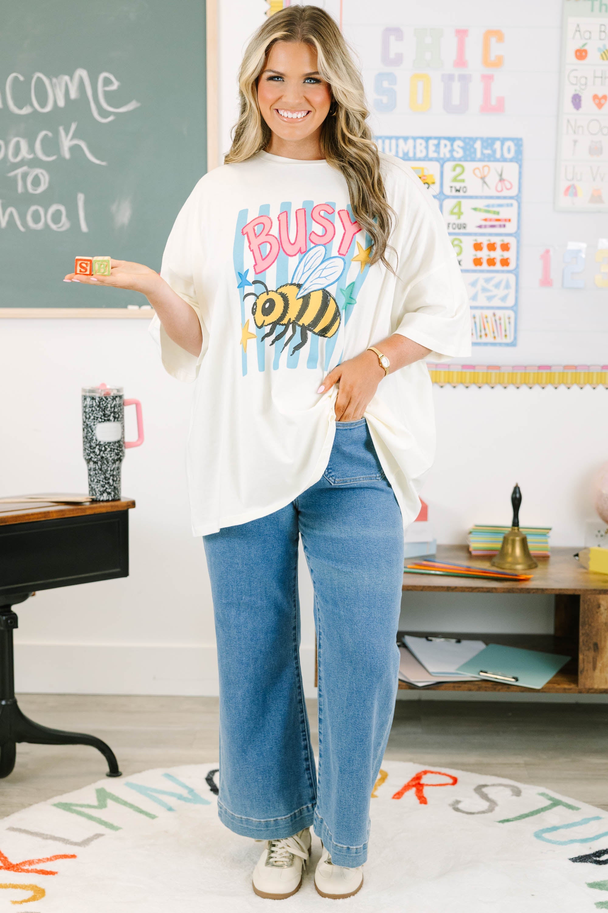 Busy Bee Boyfriend Tee, Ivory