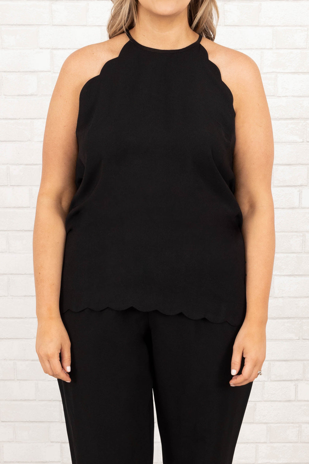 Catch Me At The Chateau Tank, Black