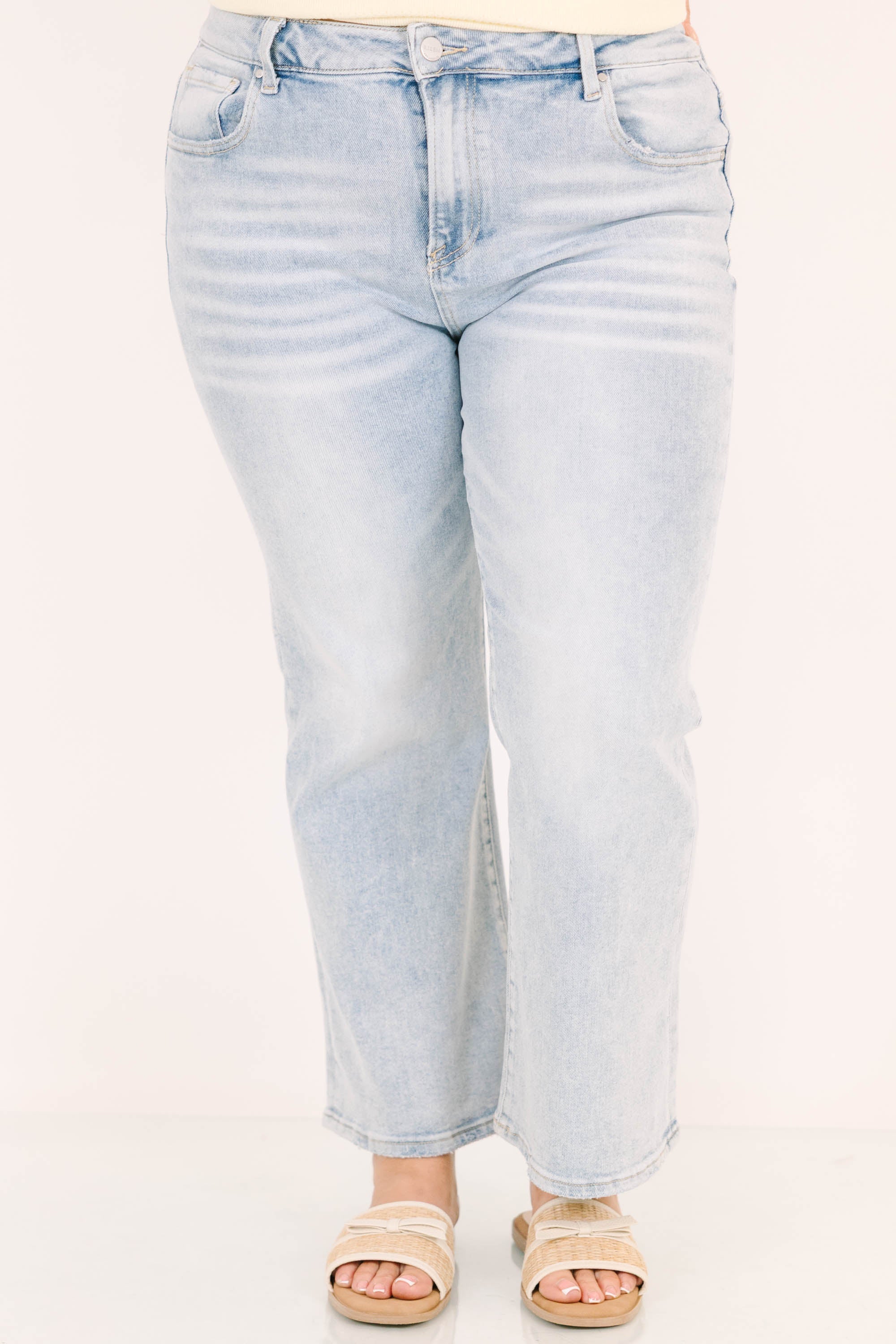 Center Stage Jeans, Light Wash