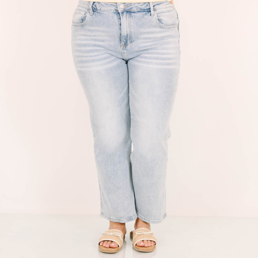 Center Stage Jeans, Light Wash