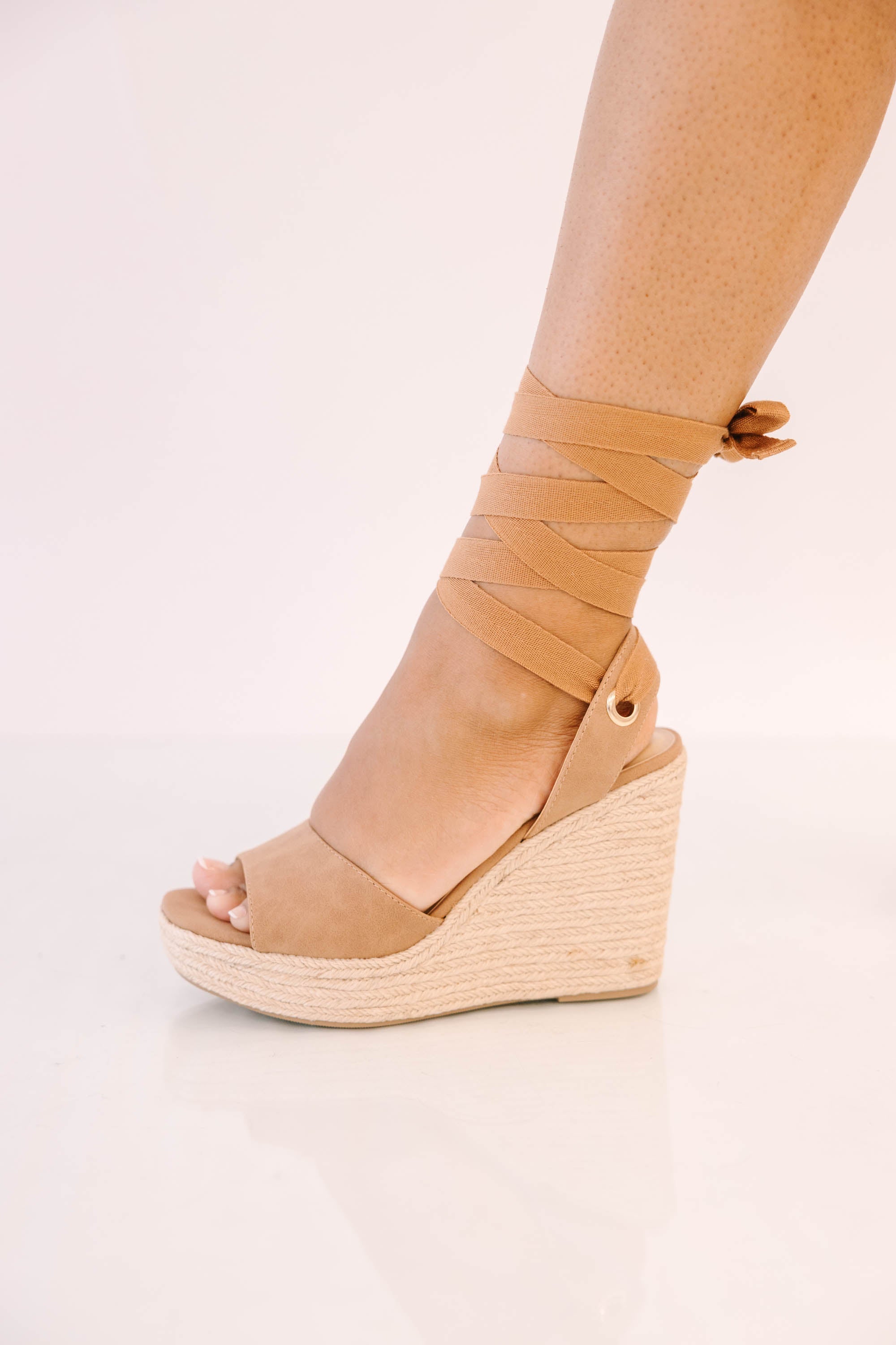 Chasing the Weekend Wedges, Brown