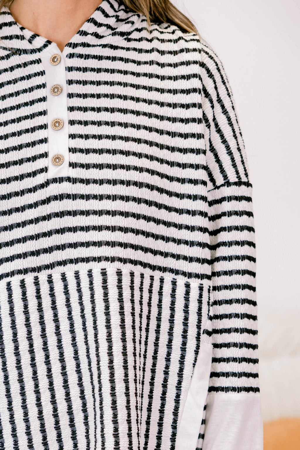 Coastal Breeze Hoodie, Cream-Black
