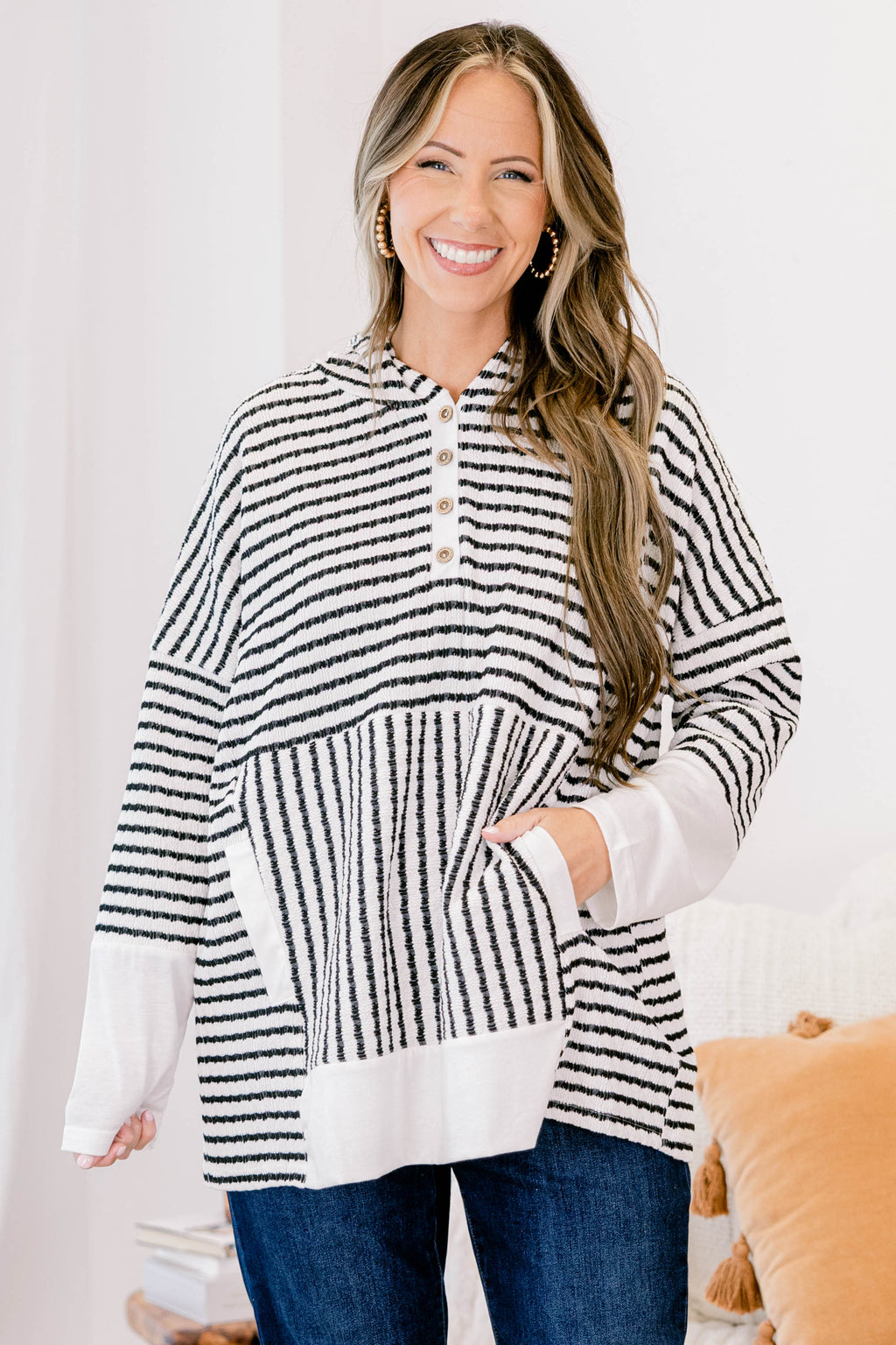 Coastal Breeze Hoodie, Cream-Black