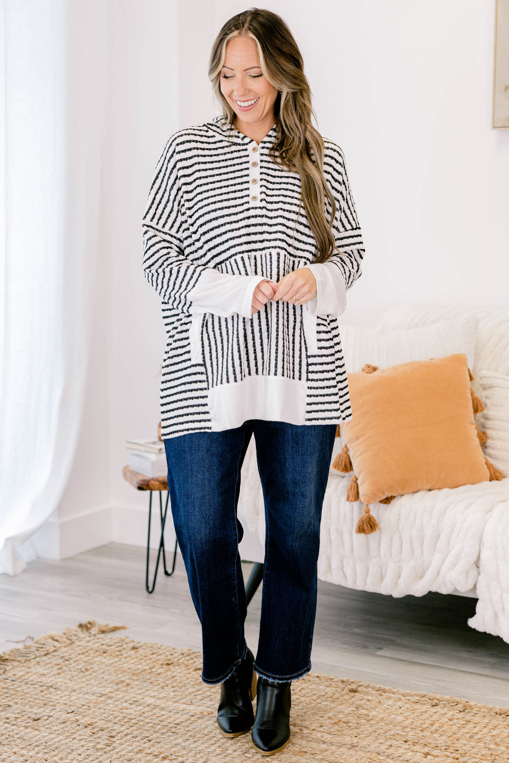 Coastal Breeze Hoodie, Cream-Black