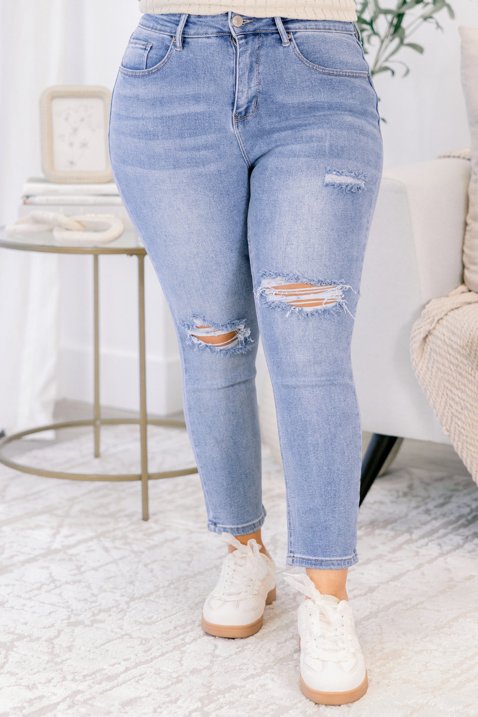 Coffee Date Jeans, Distressed Blue