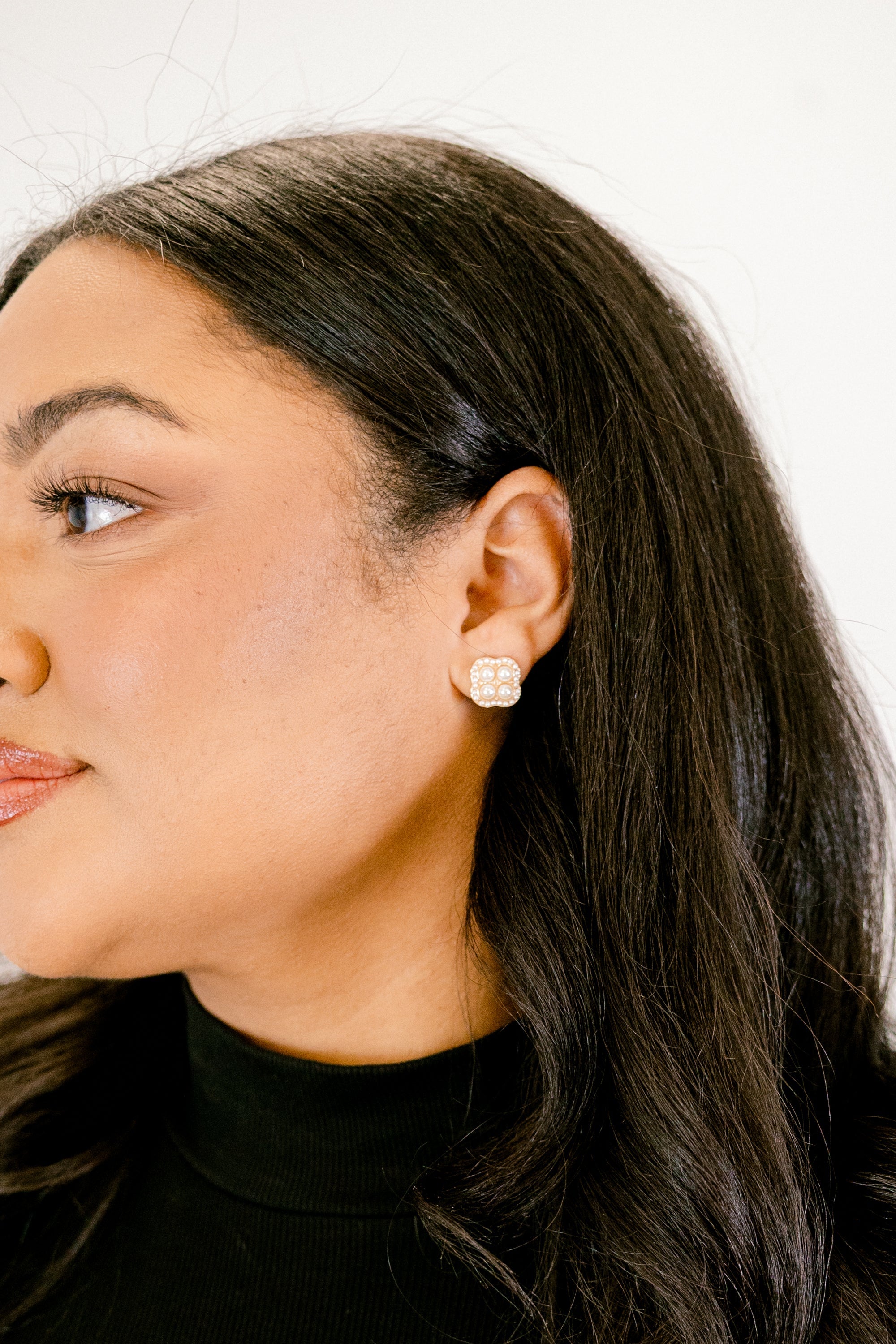 Comes Back Around Earrings, Pearl
