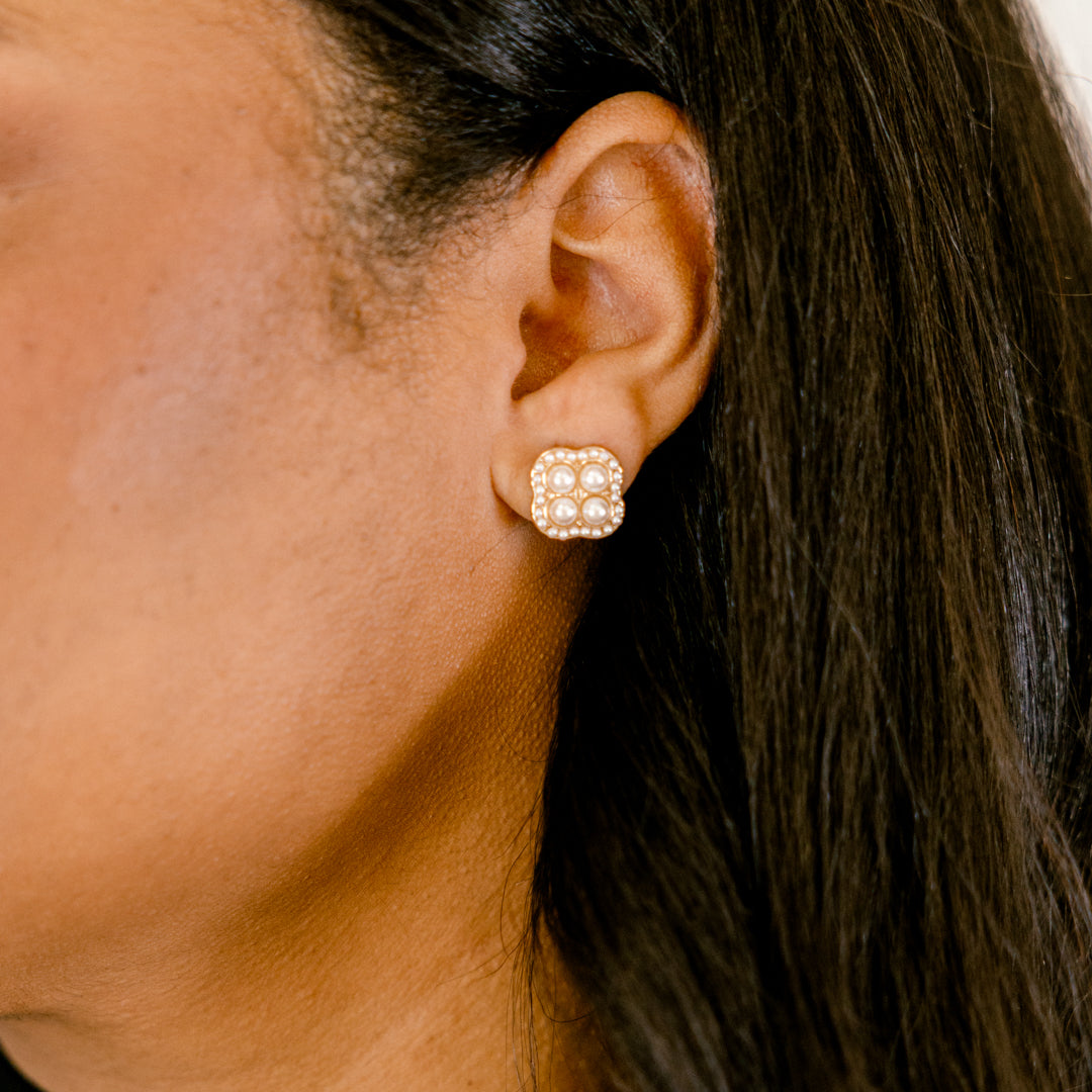 Comes Back Around Earrings, Pearl