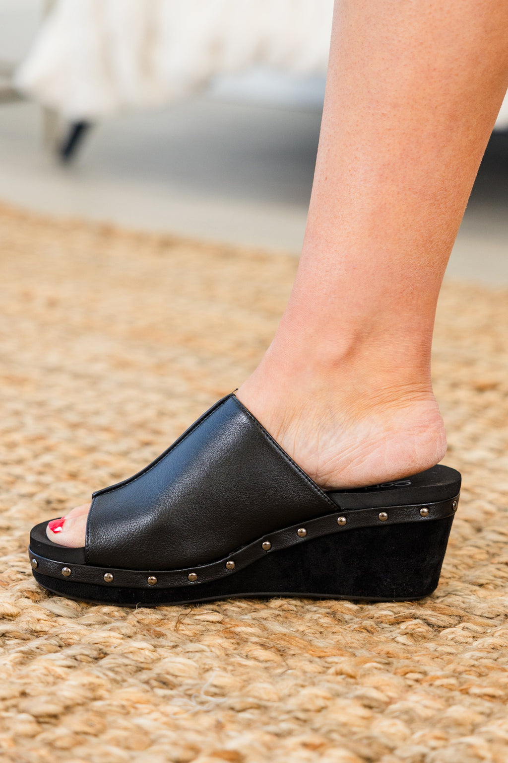 Corky's: What You're Missing Wedges, Black