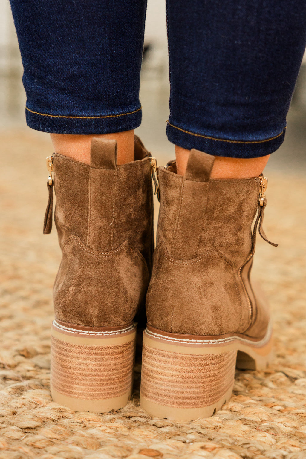 Corky's: Bay Girl Boots, Saddle