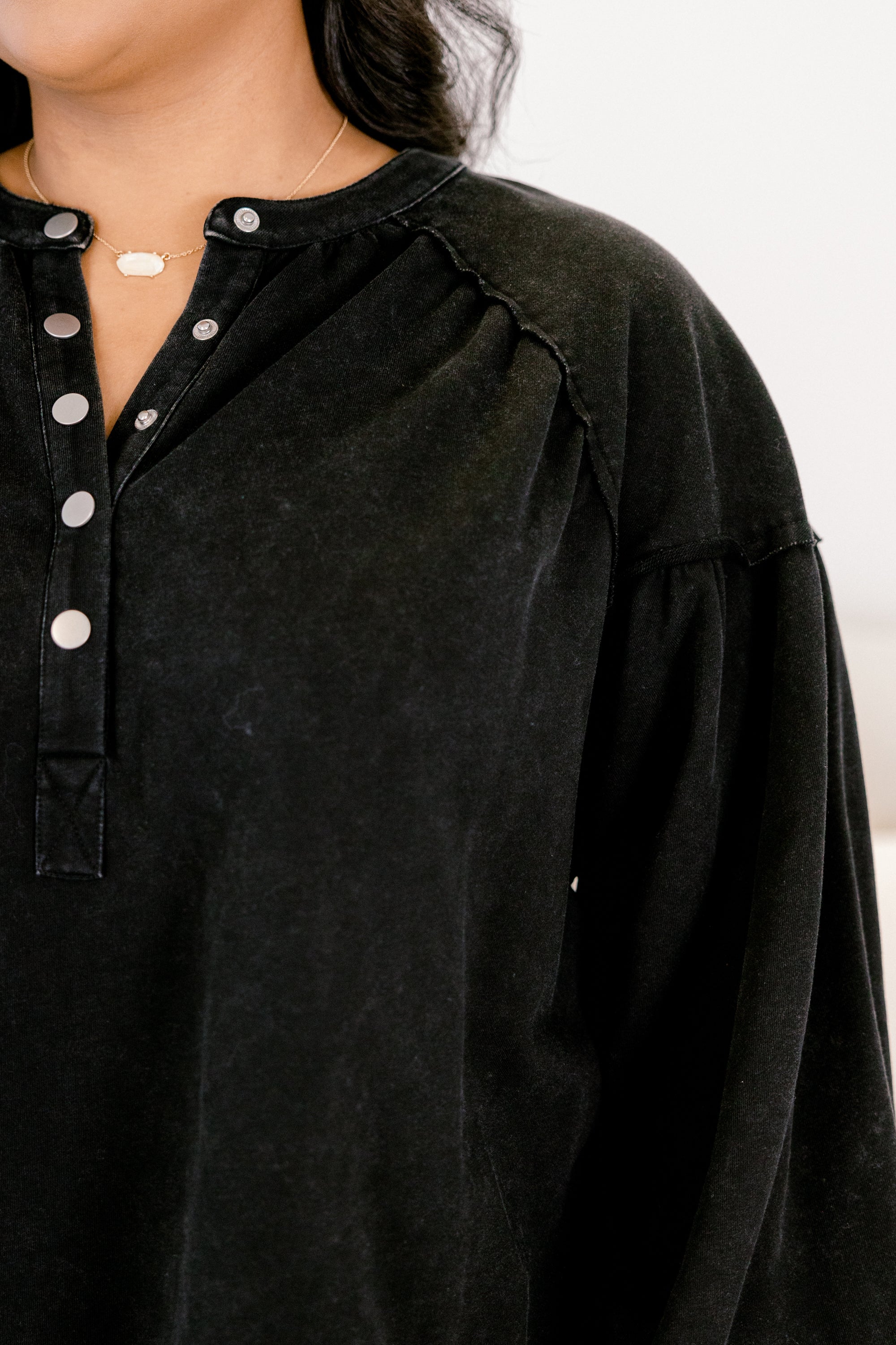 Crimson Sunset Pullover, Black