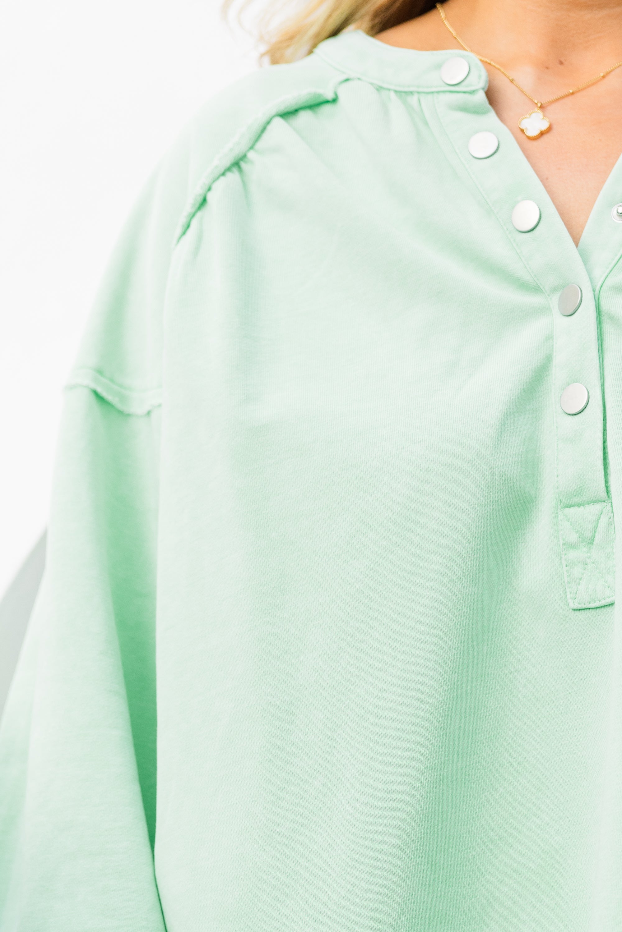 Crimson Sunset Pullover, Mint