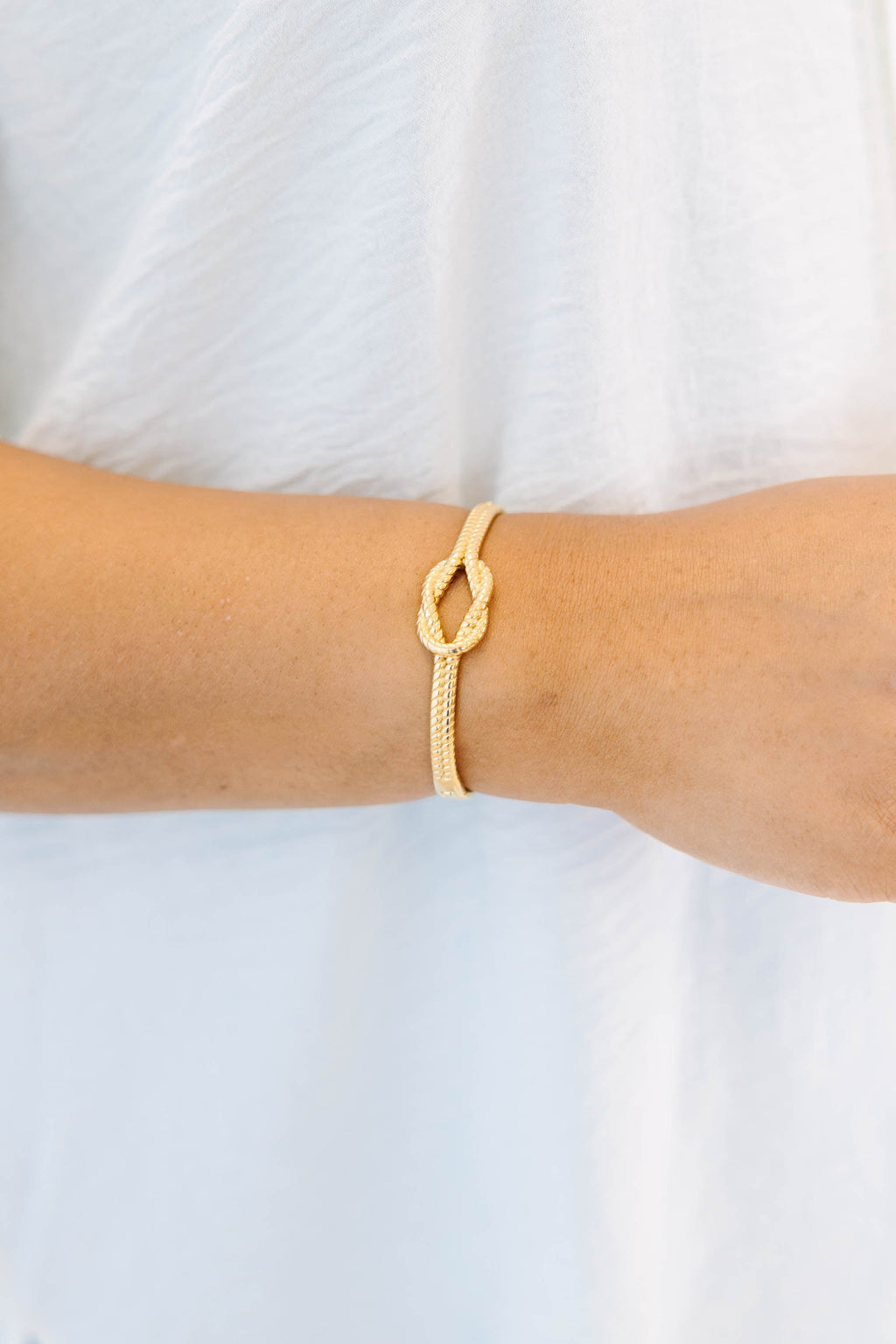 Daisy Chain Details Bracelet, Gold
