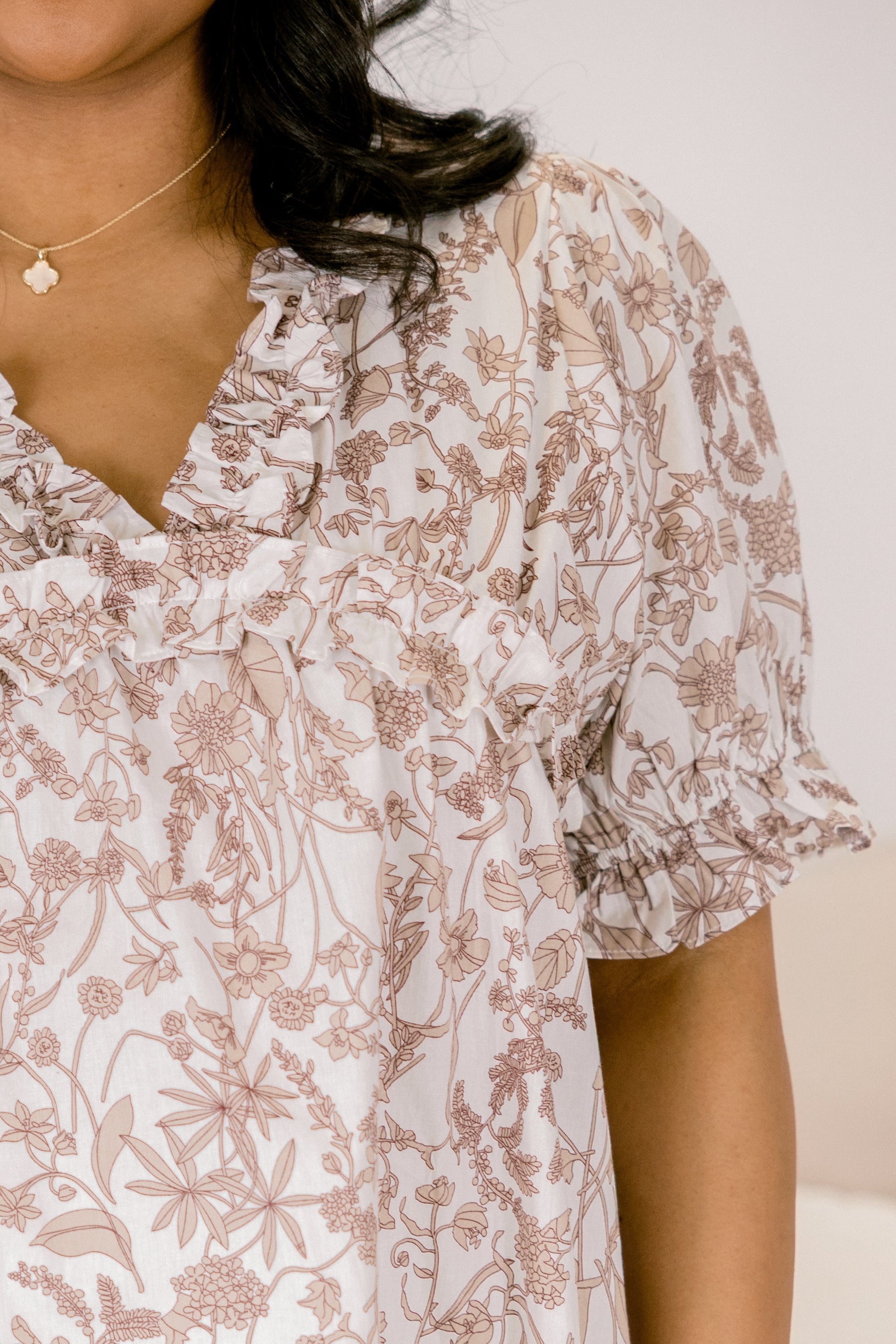 Dancing For Fun Top, Taupe Floral