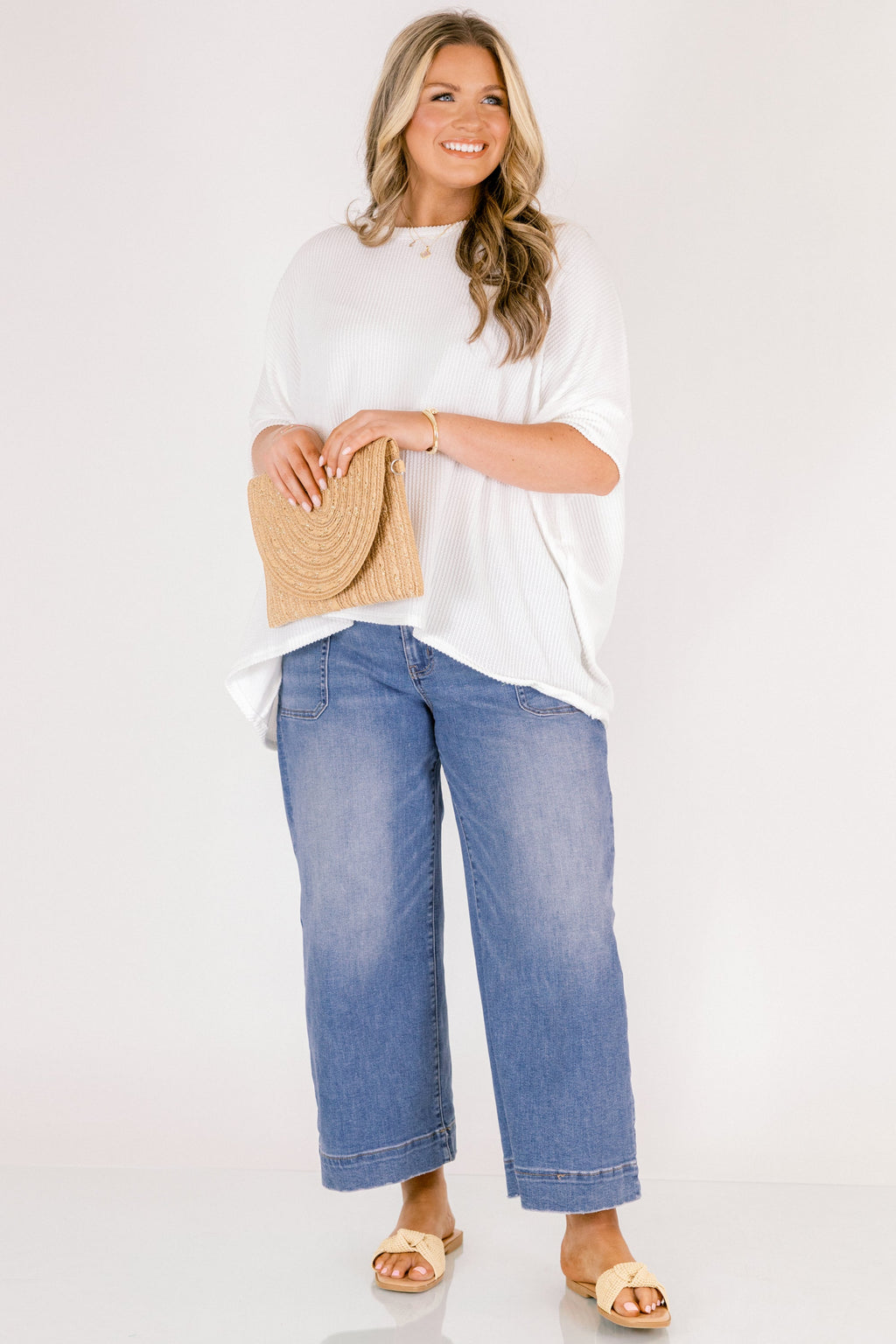 Downtown Darling Jeans, Medium