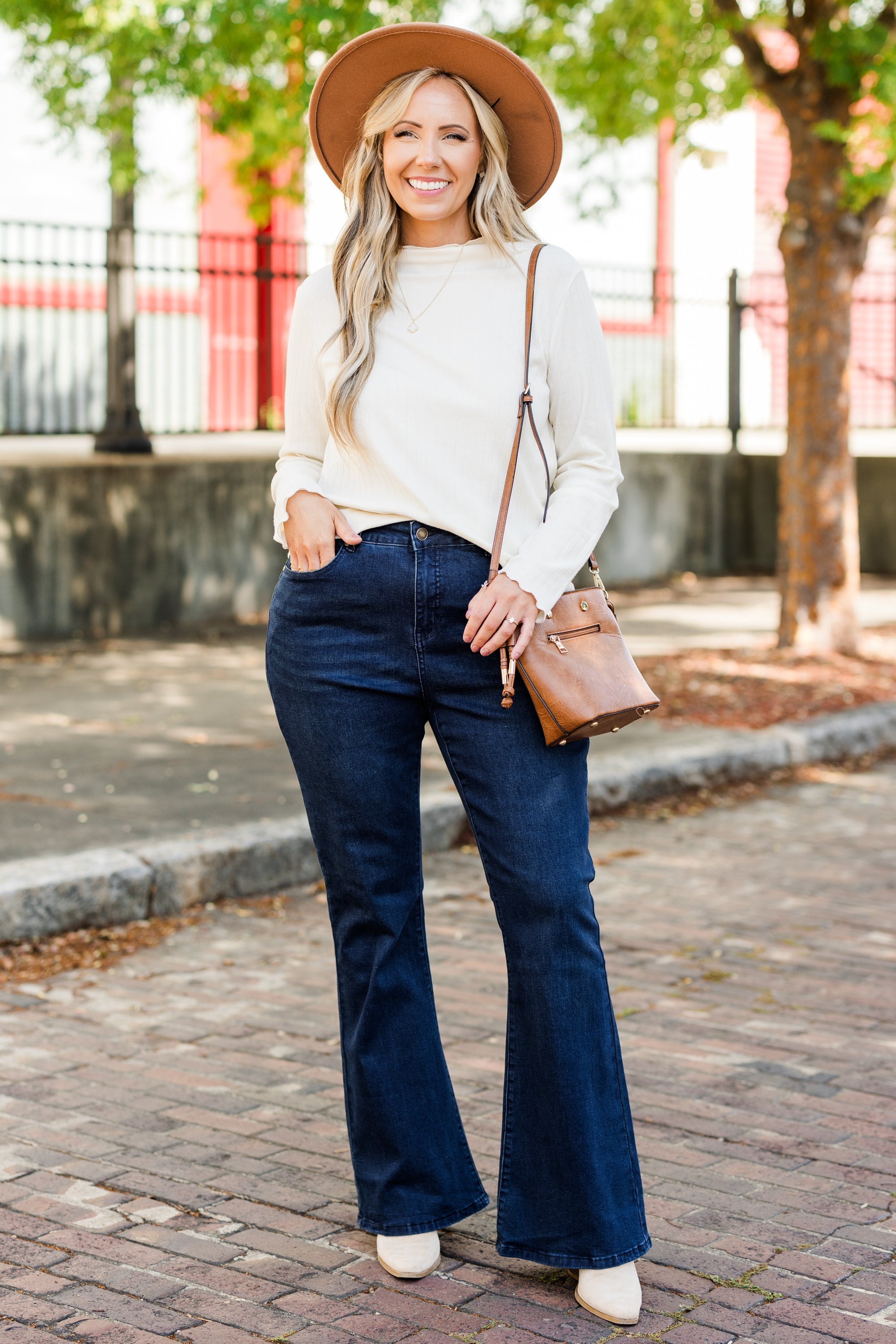 Dreamy Daze Flare Jeans, Dark Wash