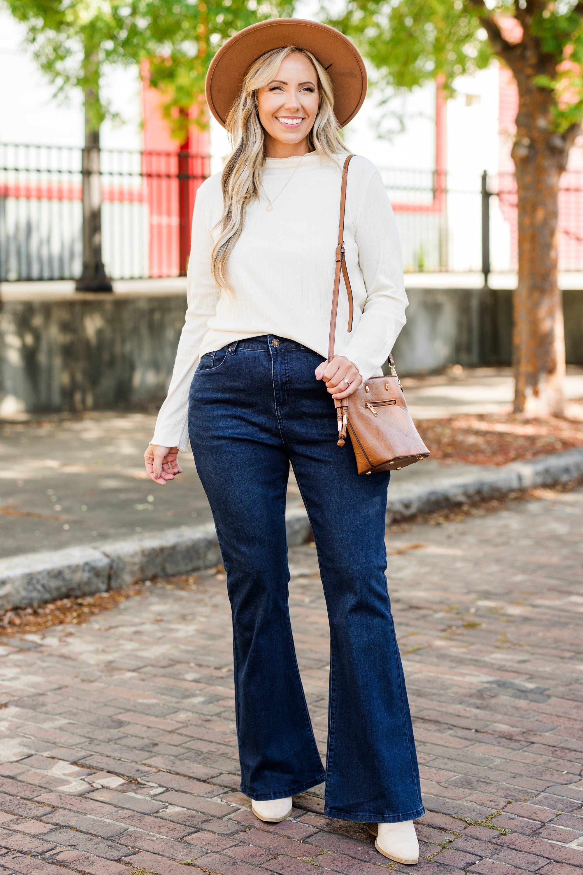 Dreamy Daze Flare Jeans, Dark Wash