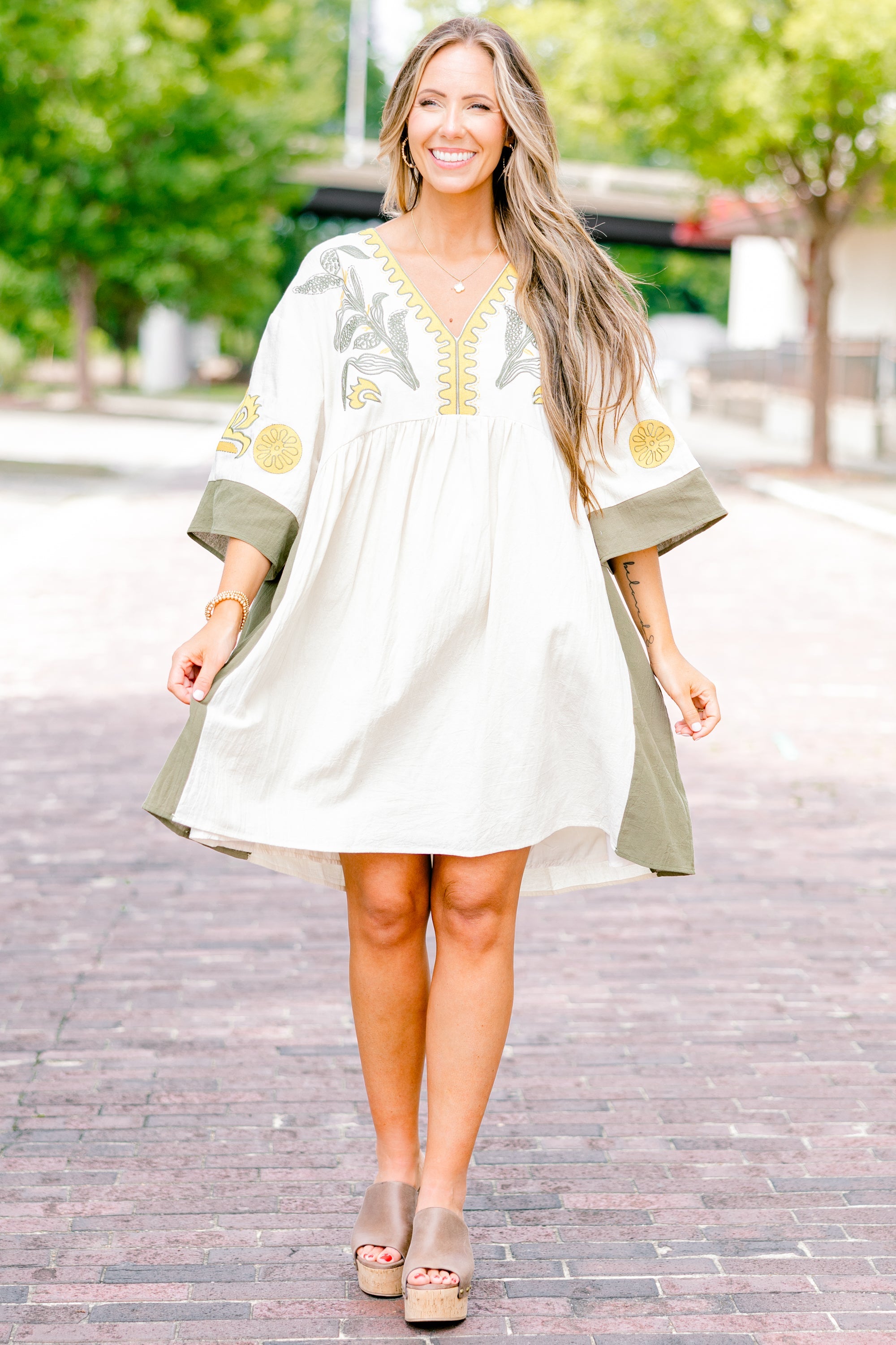 Drifting Muse Dress, Olive