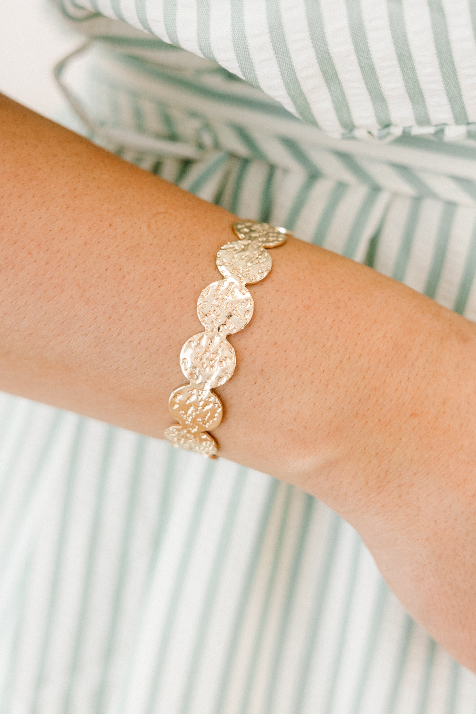 Easy To Keep Bracelet, Gold