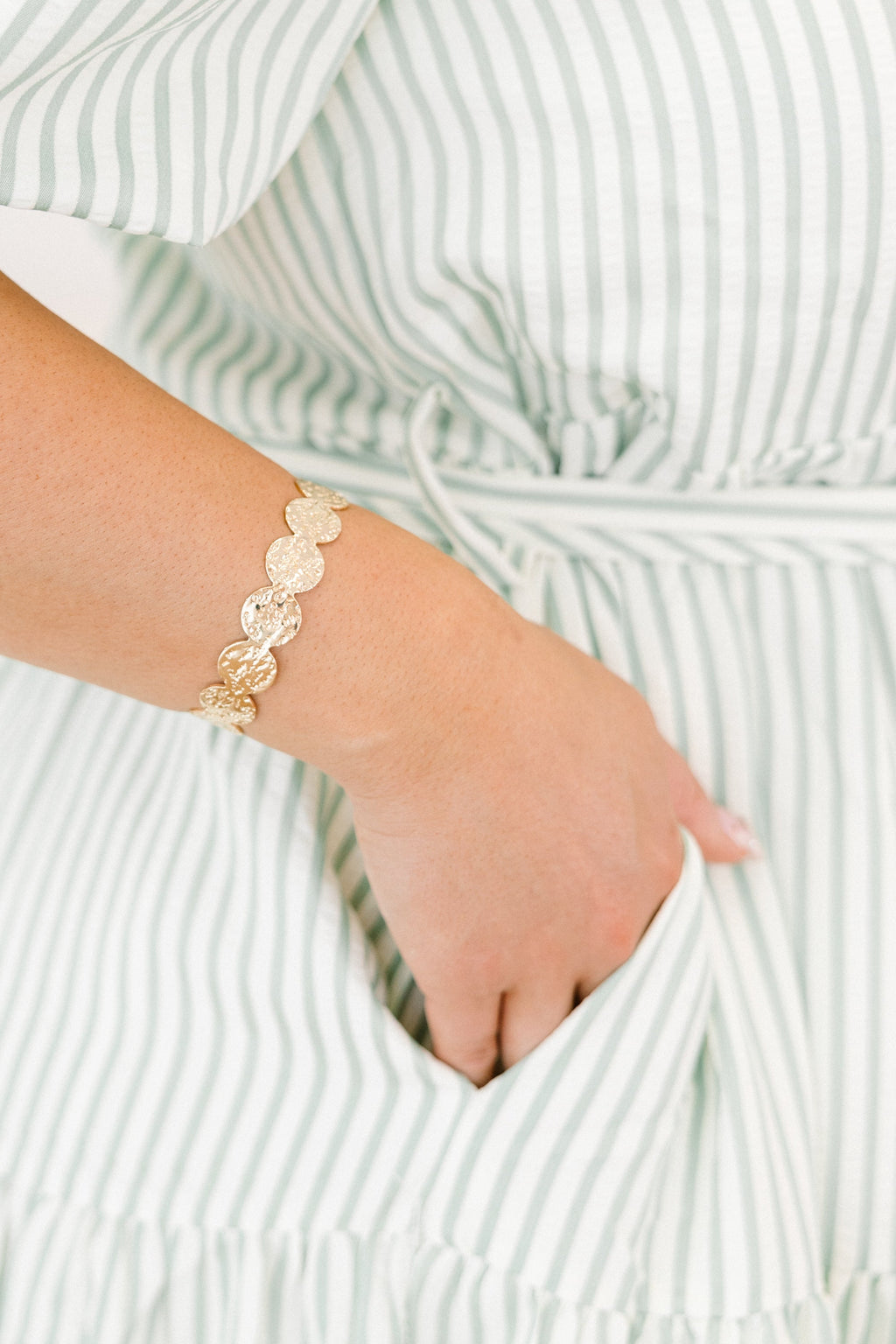 Easy To Keep Bracelet, Gold