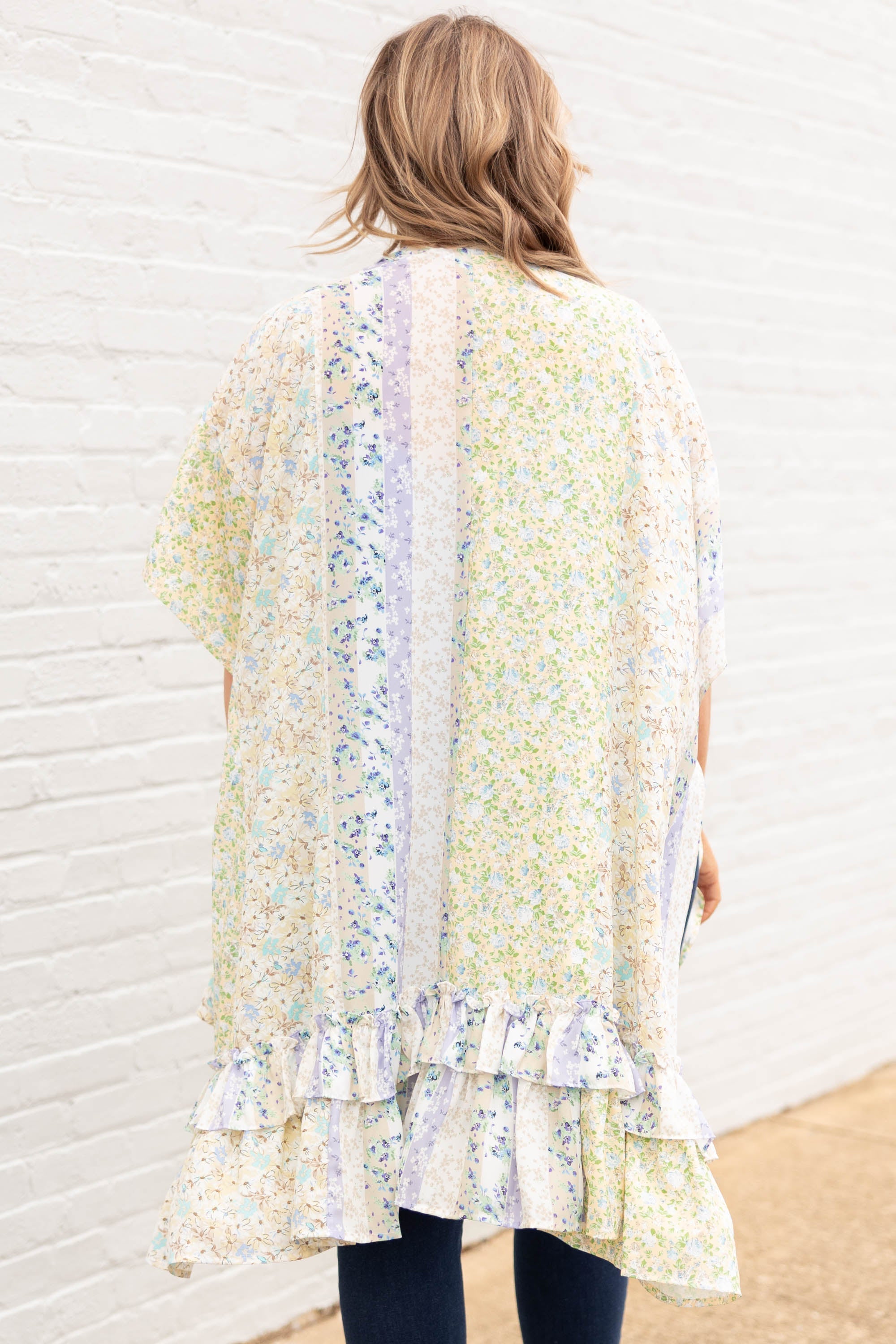Spring Sights Kimono, Taupe