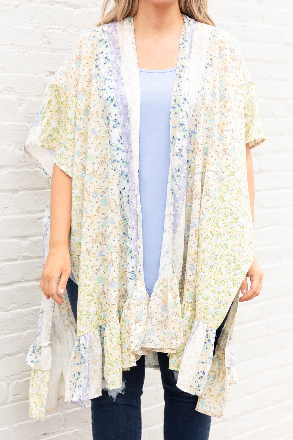 Spring Sights Kimono, Taupe