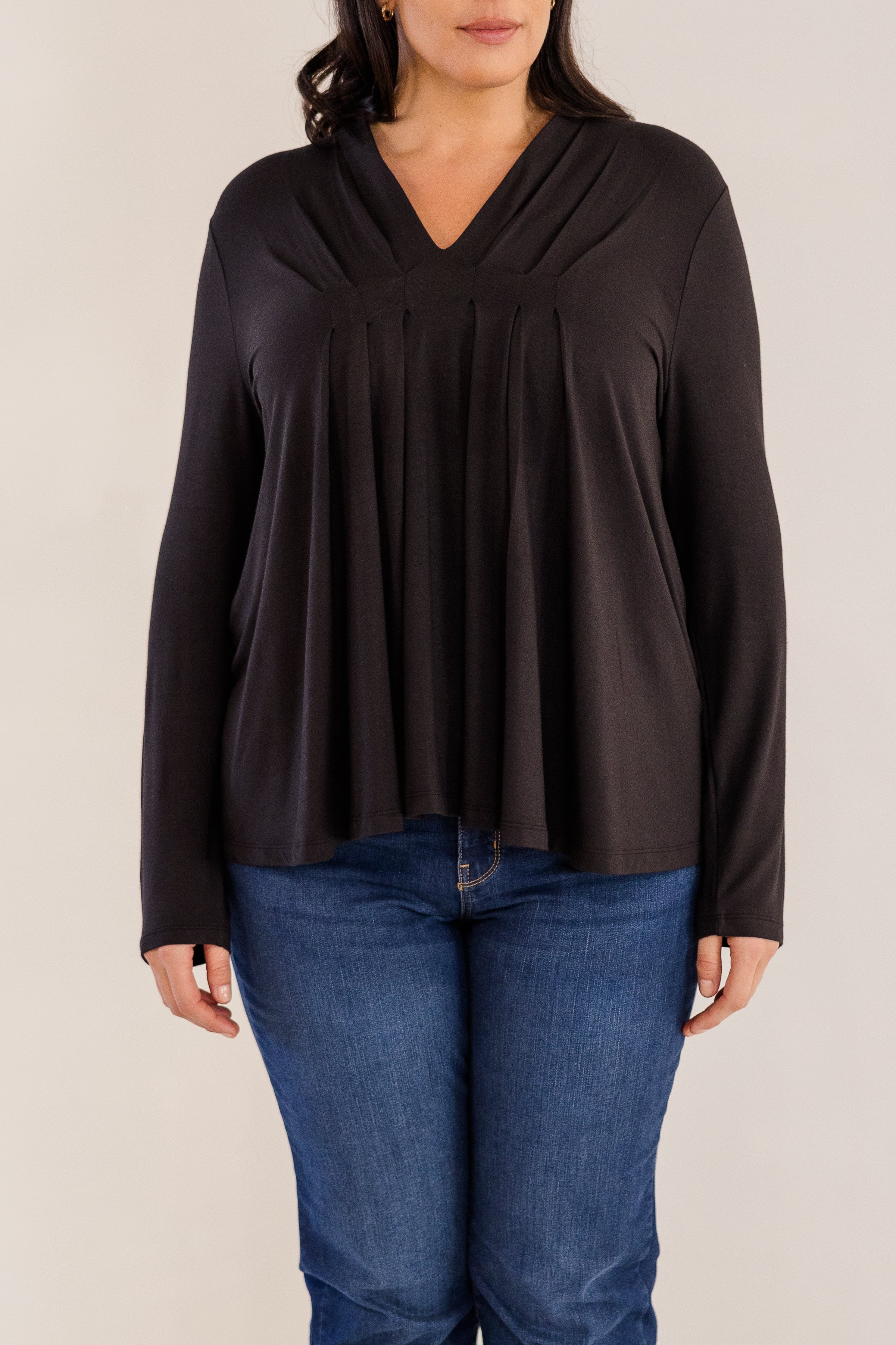 Mercer Front Pleat Top, Black