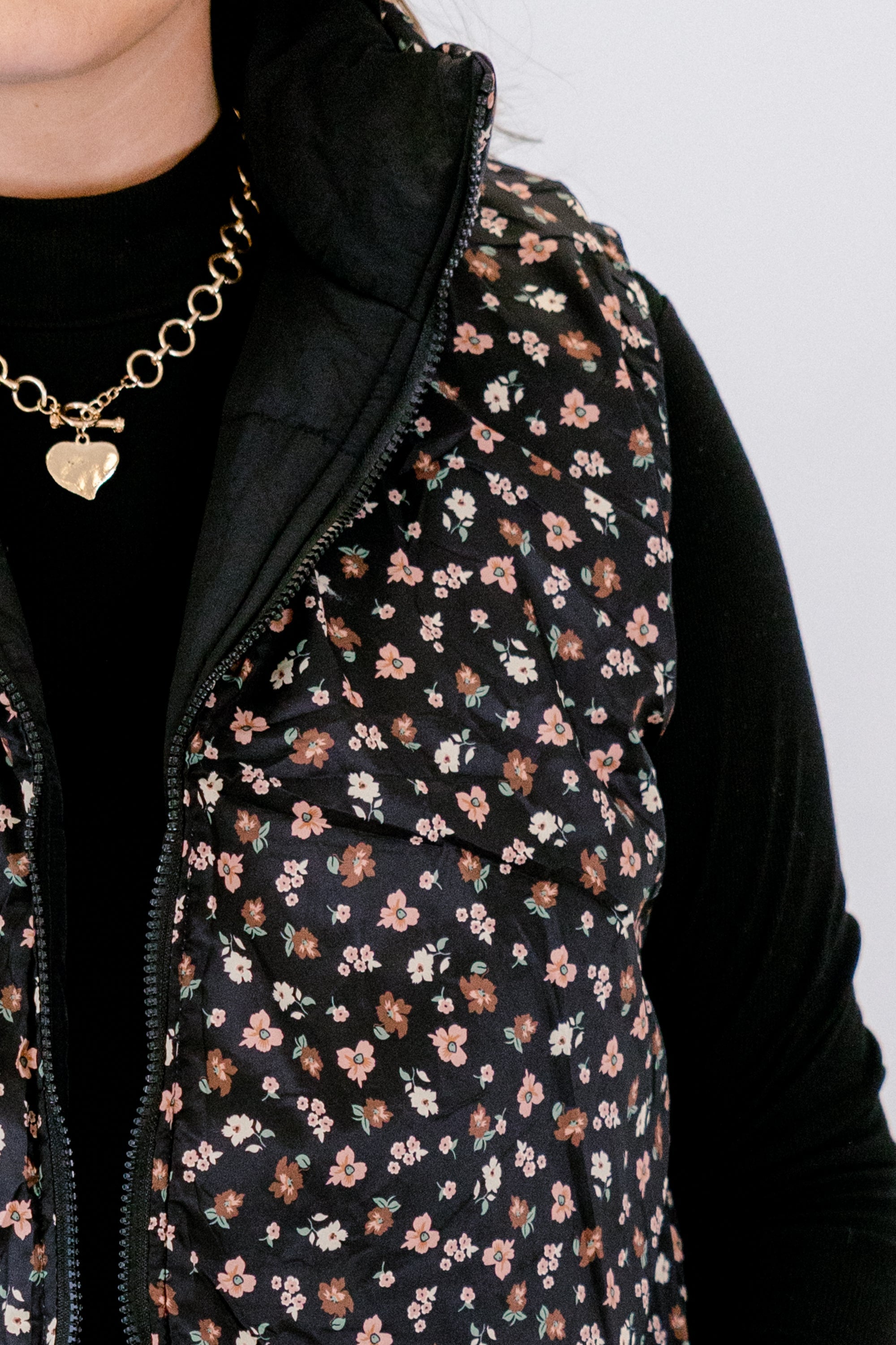 Still Feel The Same Vest, Black