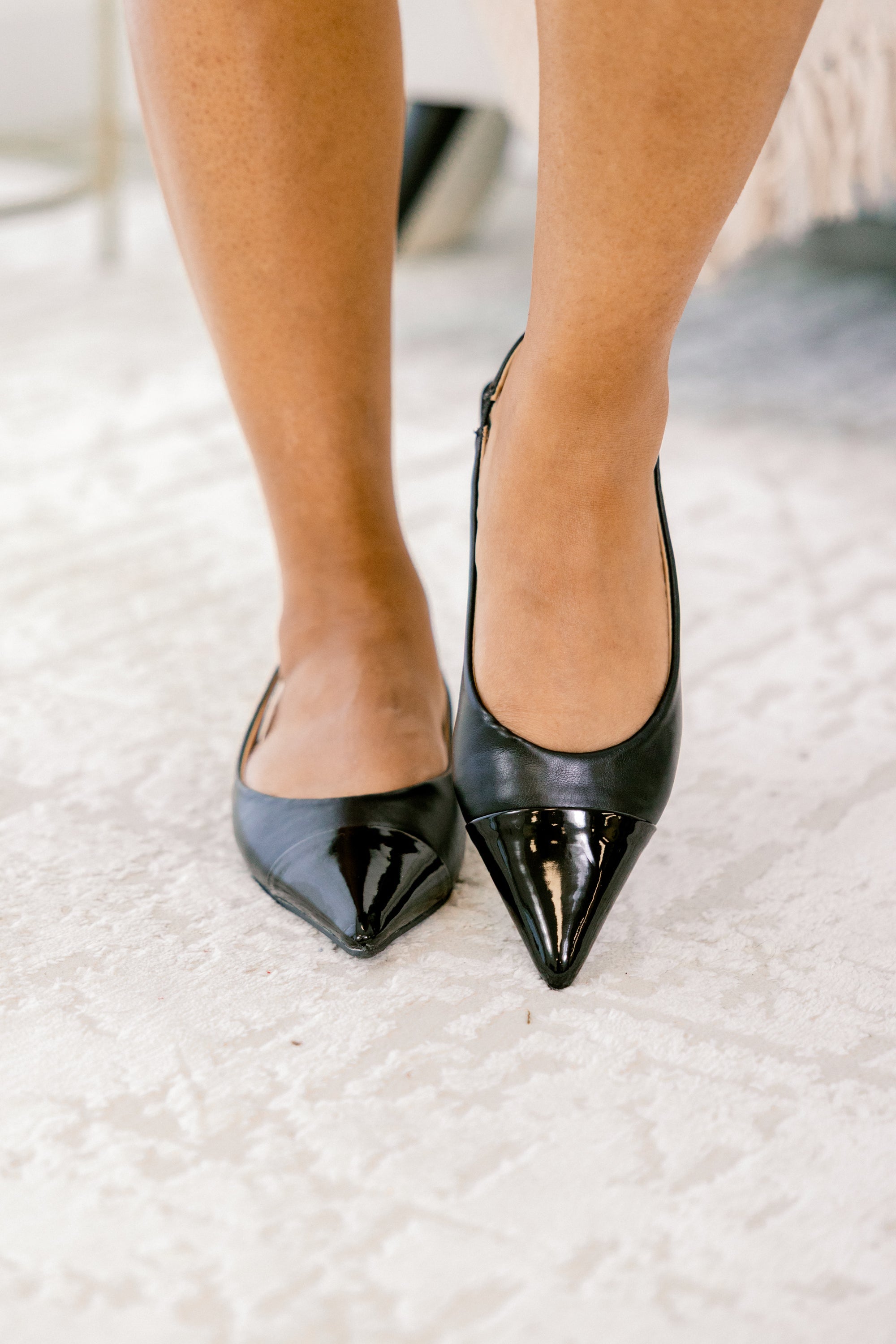 Fiercely Stunned Flats, Black