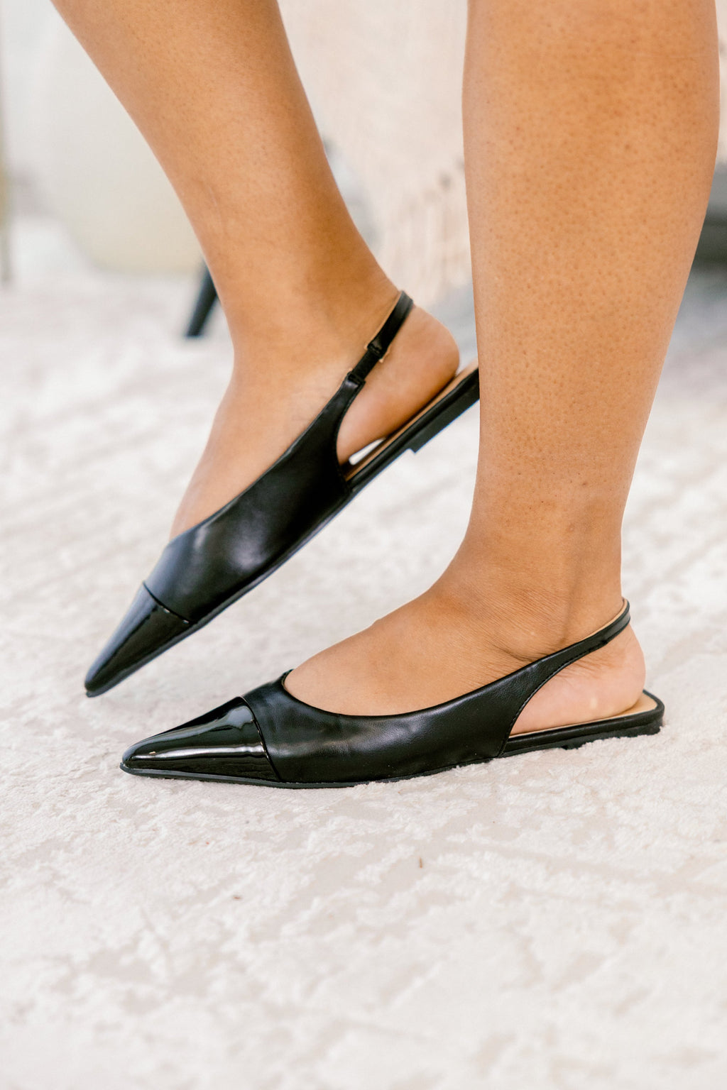 Fiercely Stunned Flats, Black