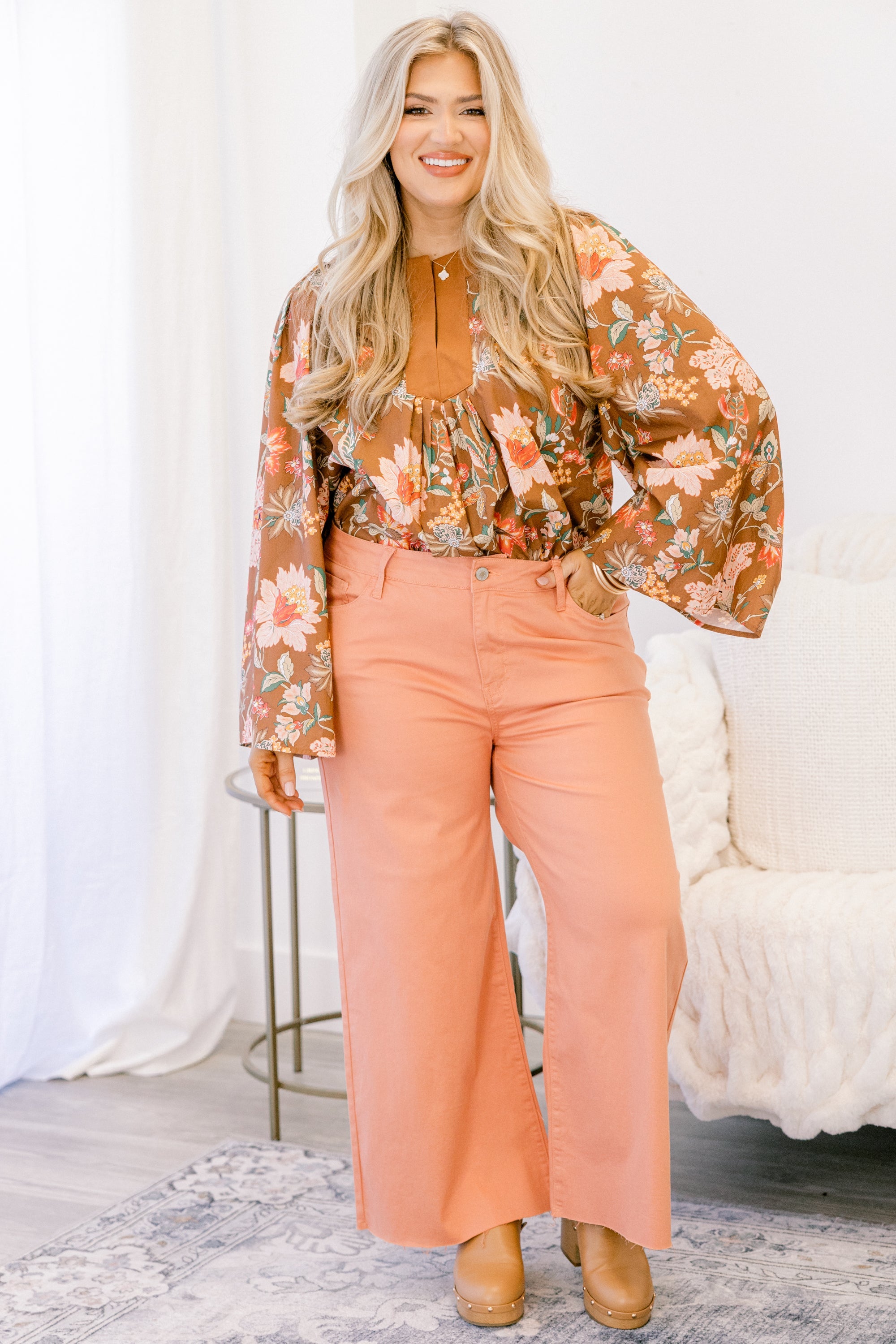 Forever Daydreaming Jeans, Rose Pink