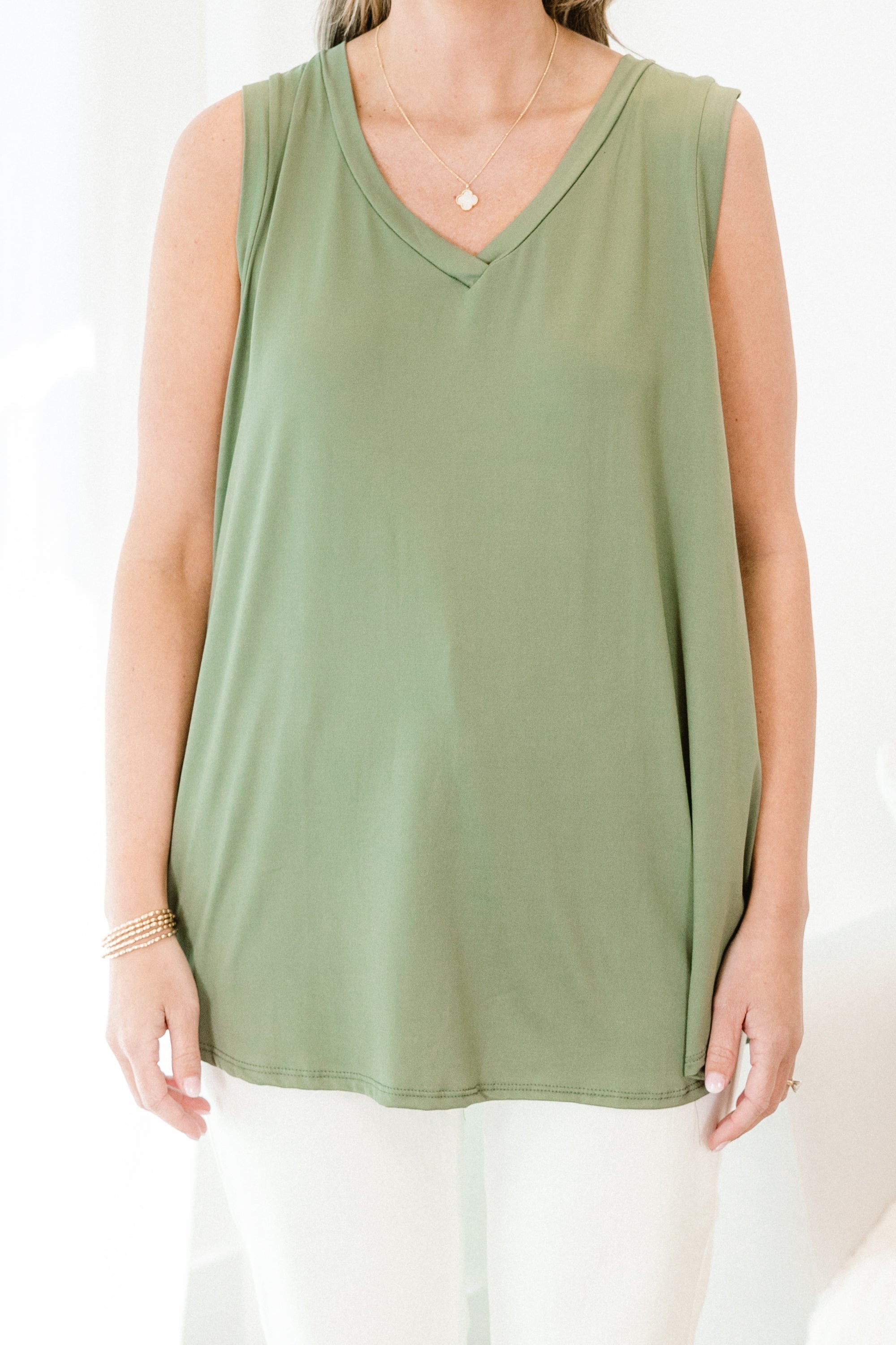 Fresh Air Tank, Olive