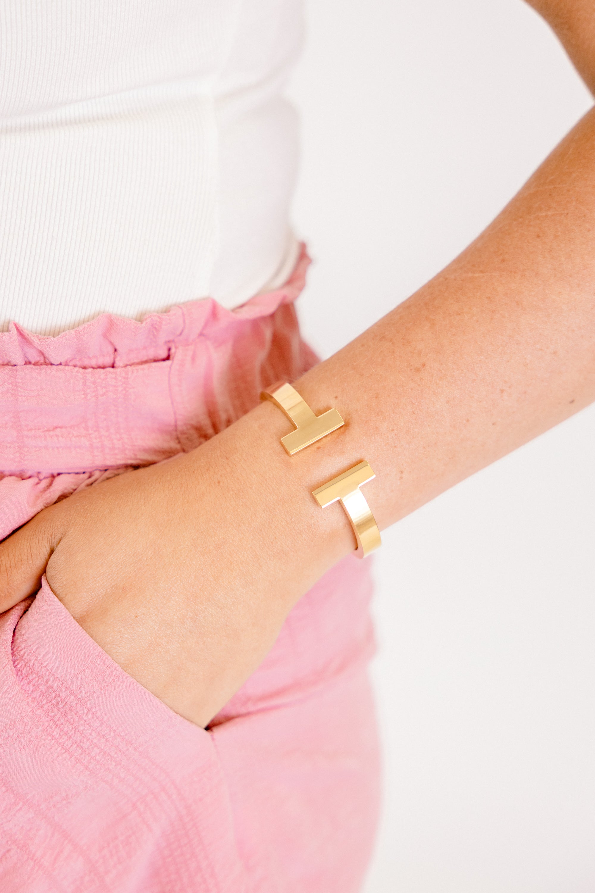 Golden Glory Cuff Bracelet, Gold