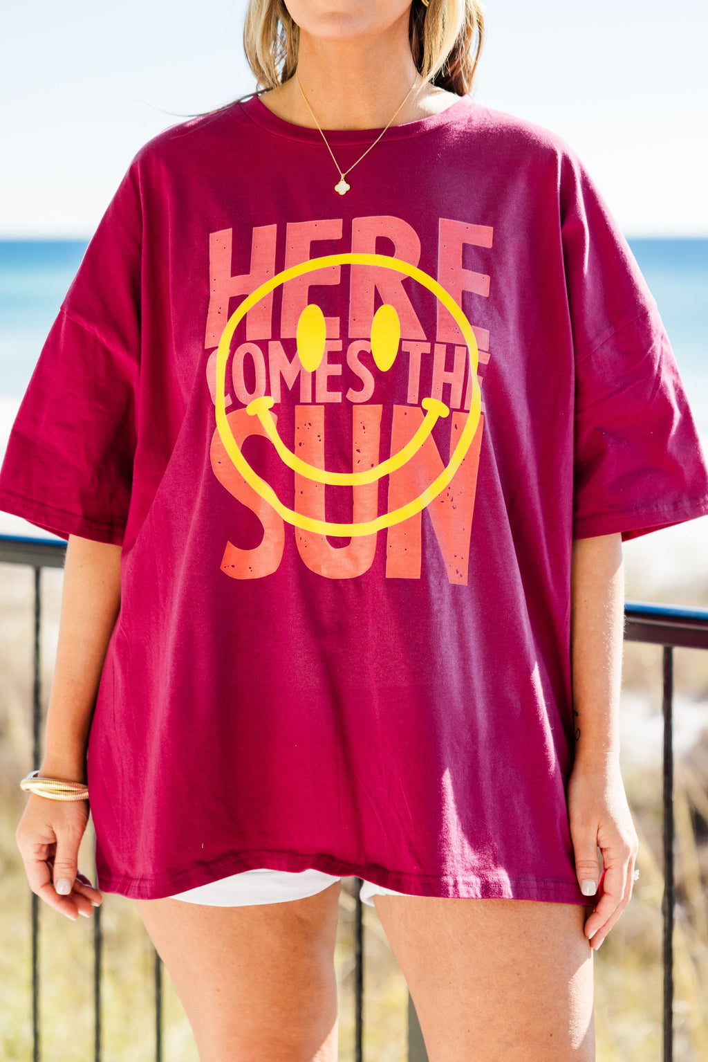 Here Comes the Sunshine Boyfriend Tee, Magenta