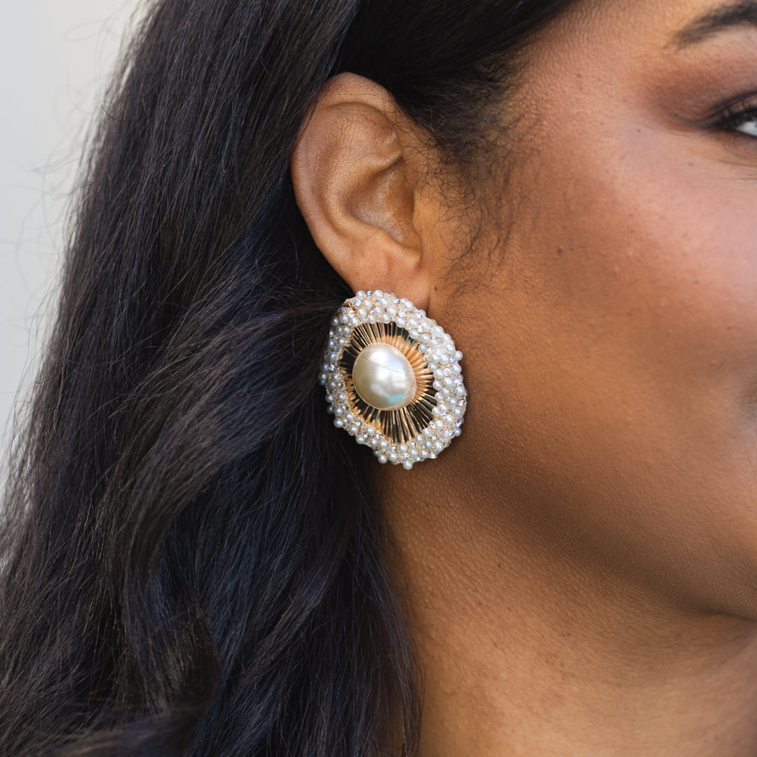 Horizon Pearl Earrings, Gold