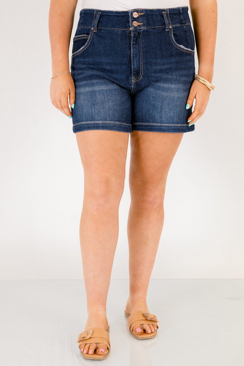 How It's Done Shorts, Dark Wash