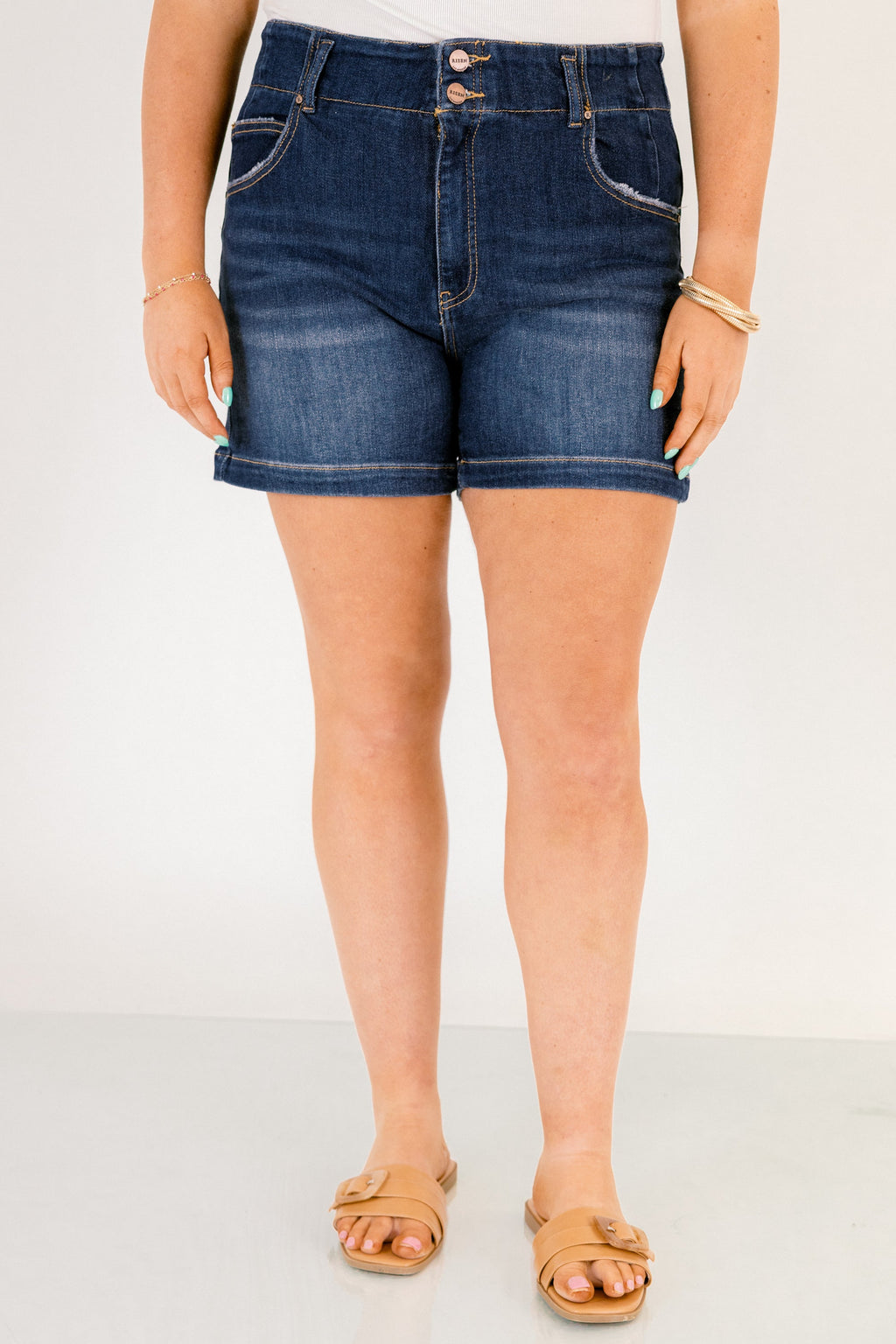 How It's Done Shorts, Dark Wash