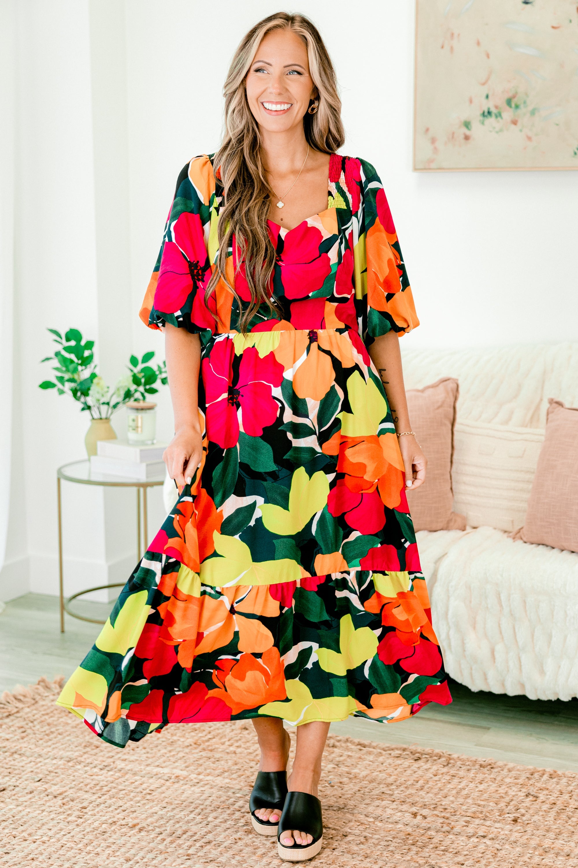 I Still See You Around Dress, Black