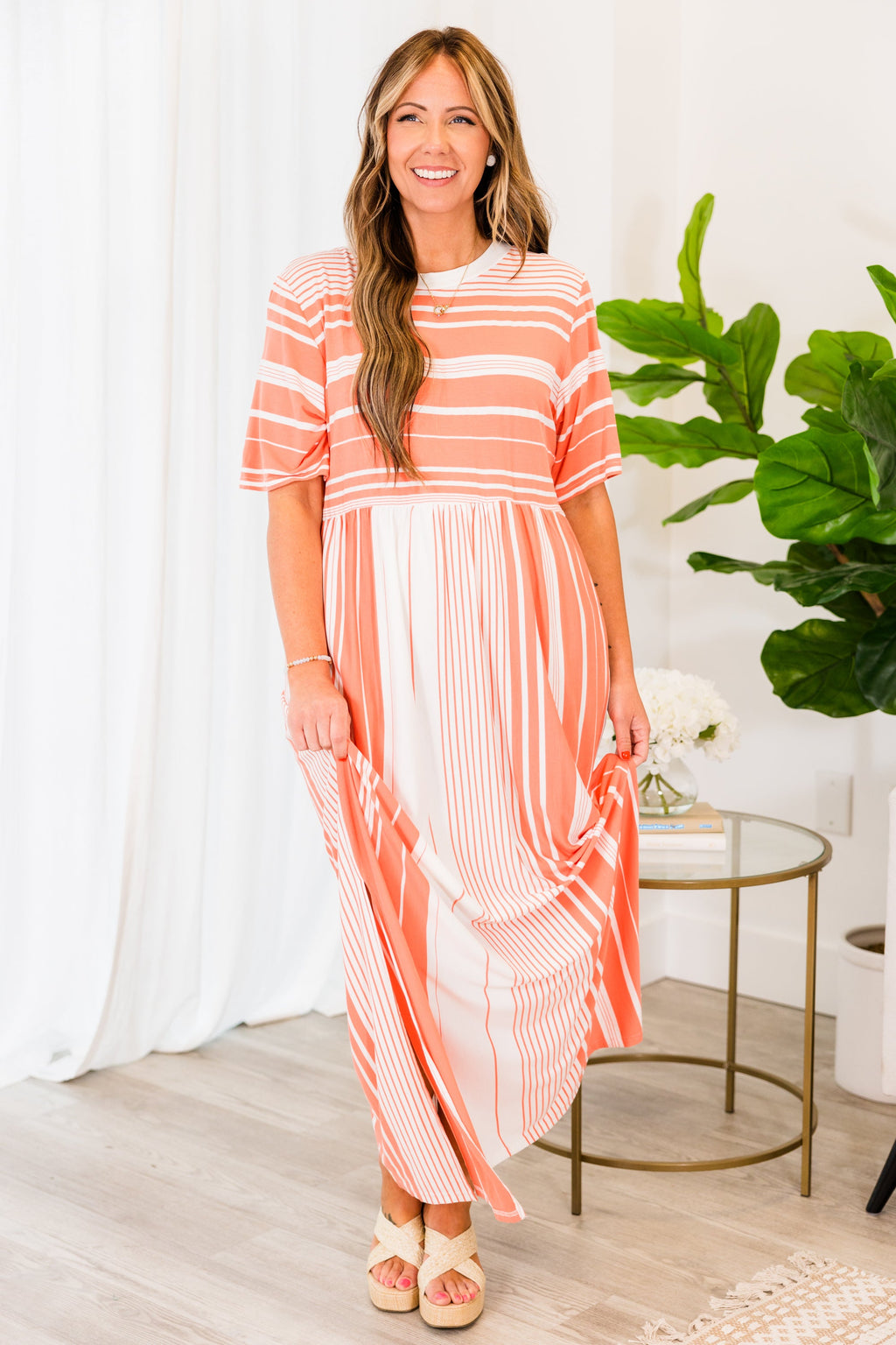 I'm The Only One Dress, Coral-White