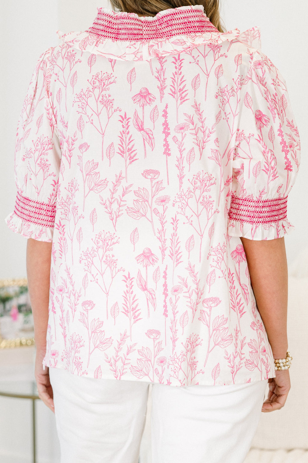 In The World Top, Pink
